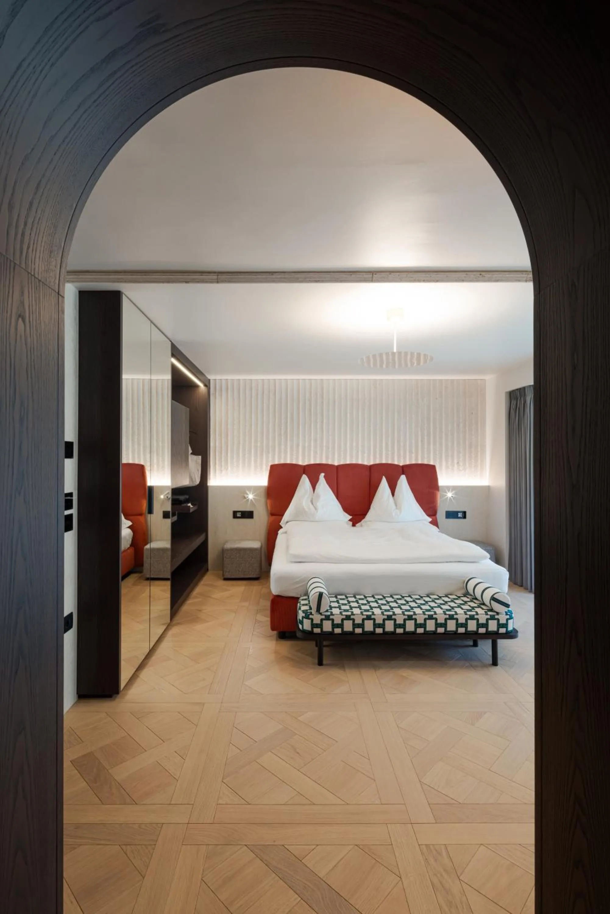 Bedroom, Bed in Latemar - Hotel Suites Spa