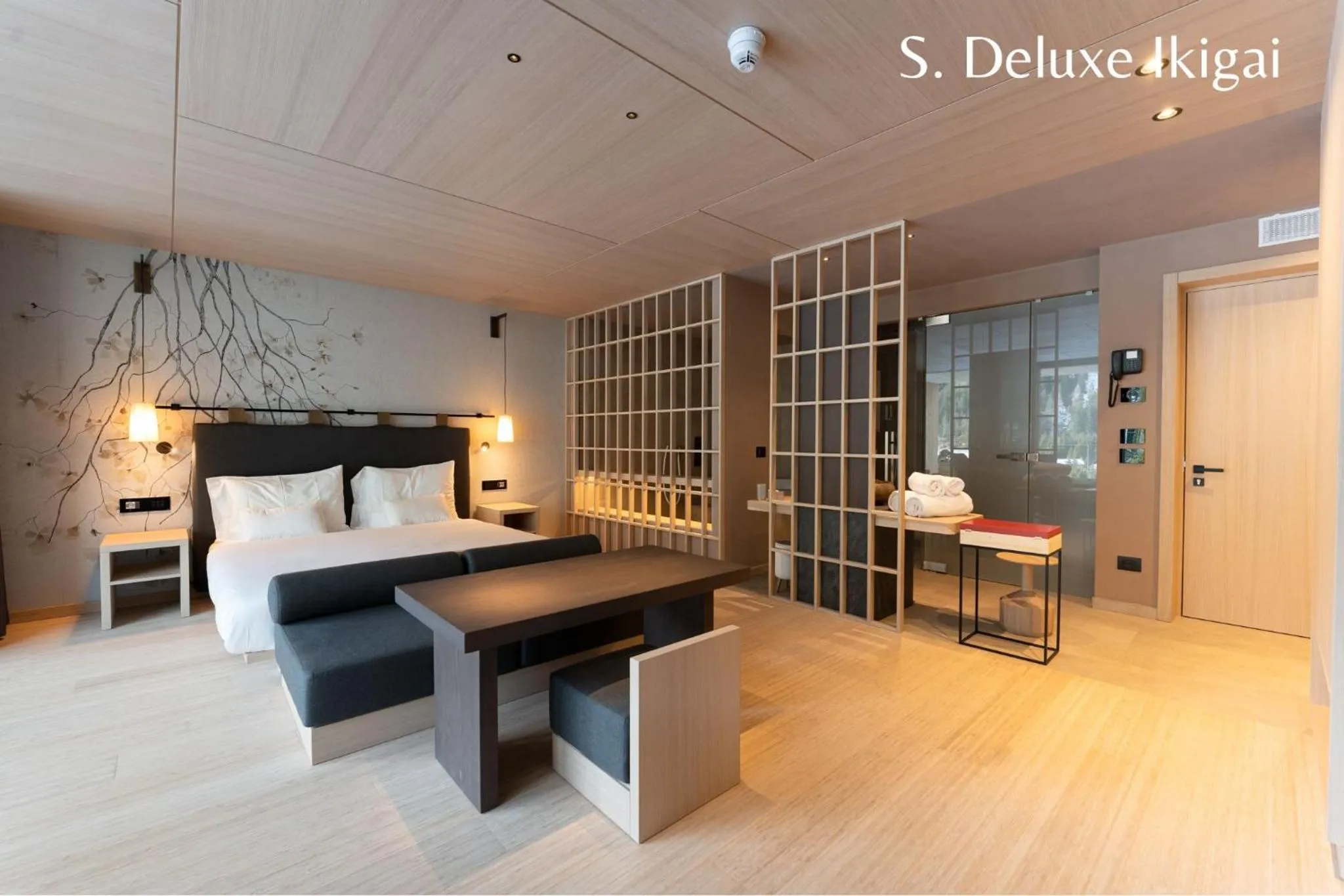 Bedroom, Bed in Latemar - Hotel Suites Spa