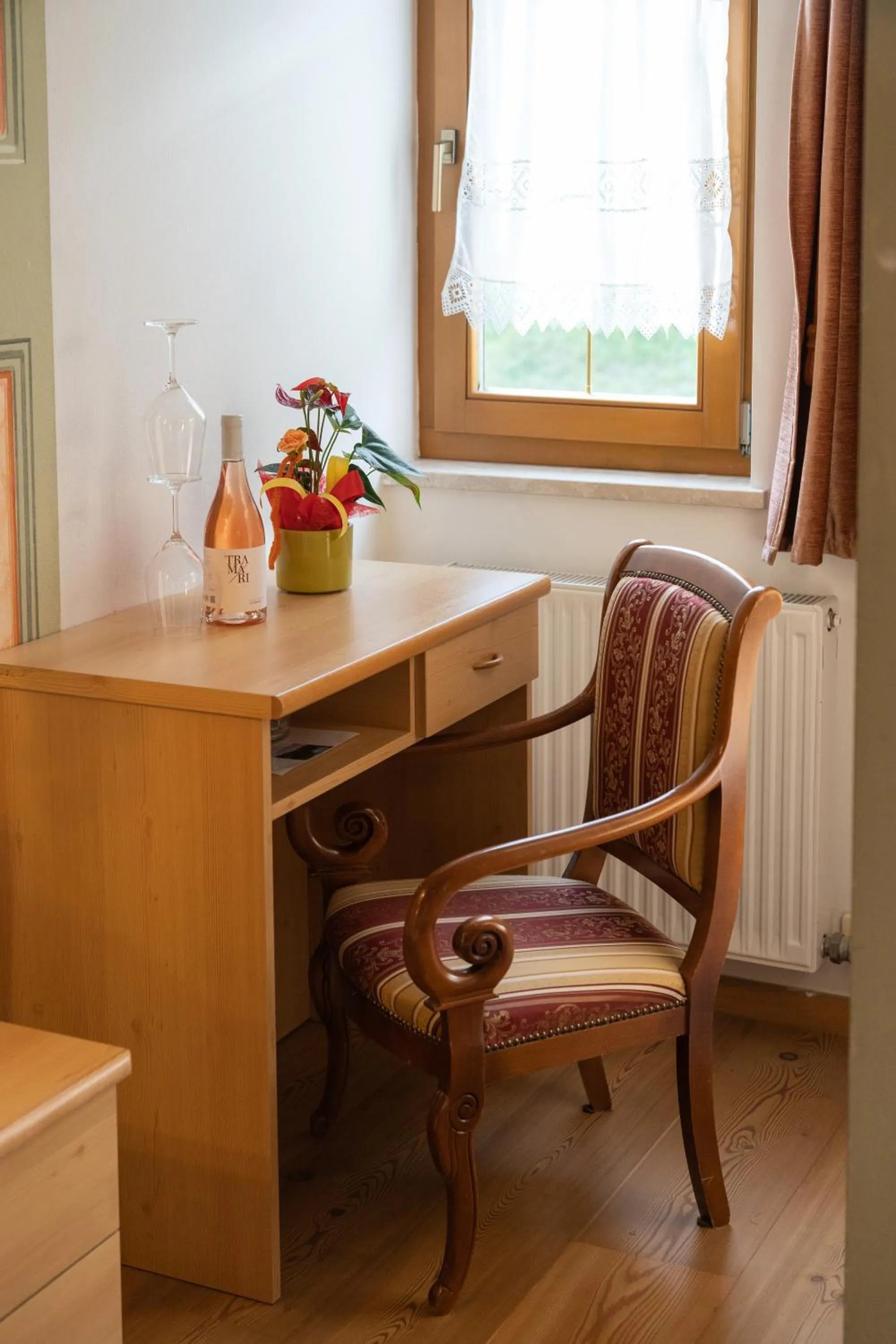 Seating area in Latemar - Hotel Suites Spa