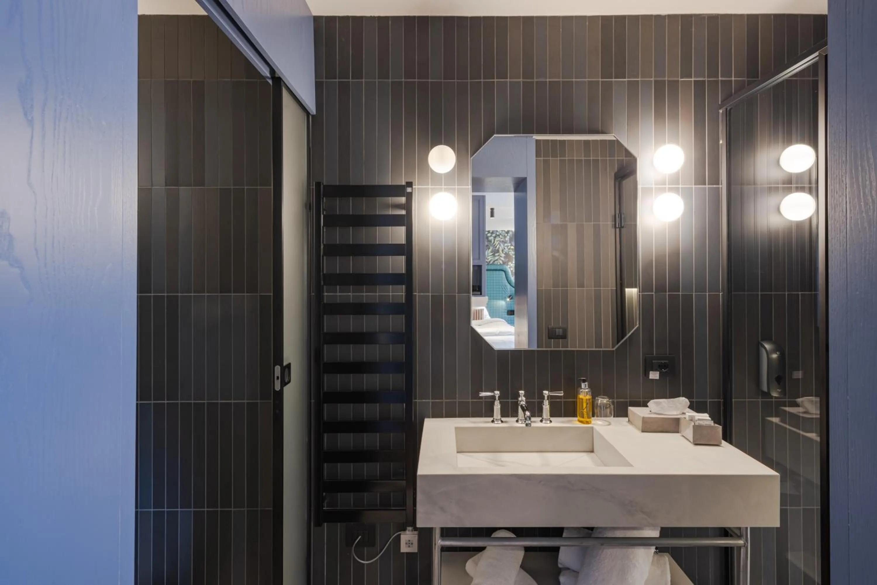 Shower in Latemar - Hotel Suites Spa