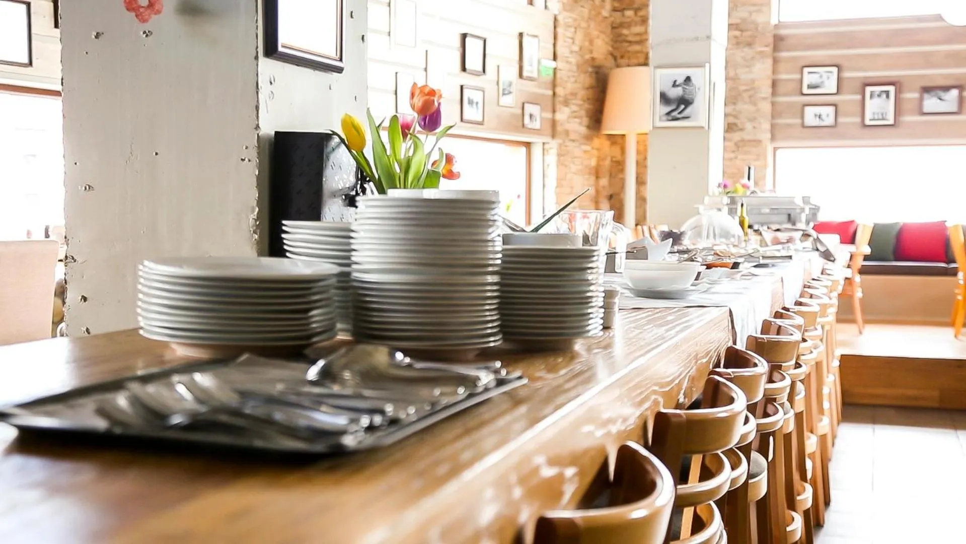 Restaurant/places to eat in White Lavina - Ski, Bike, Hike