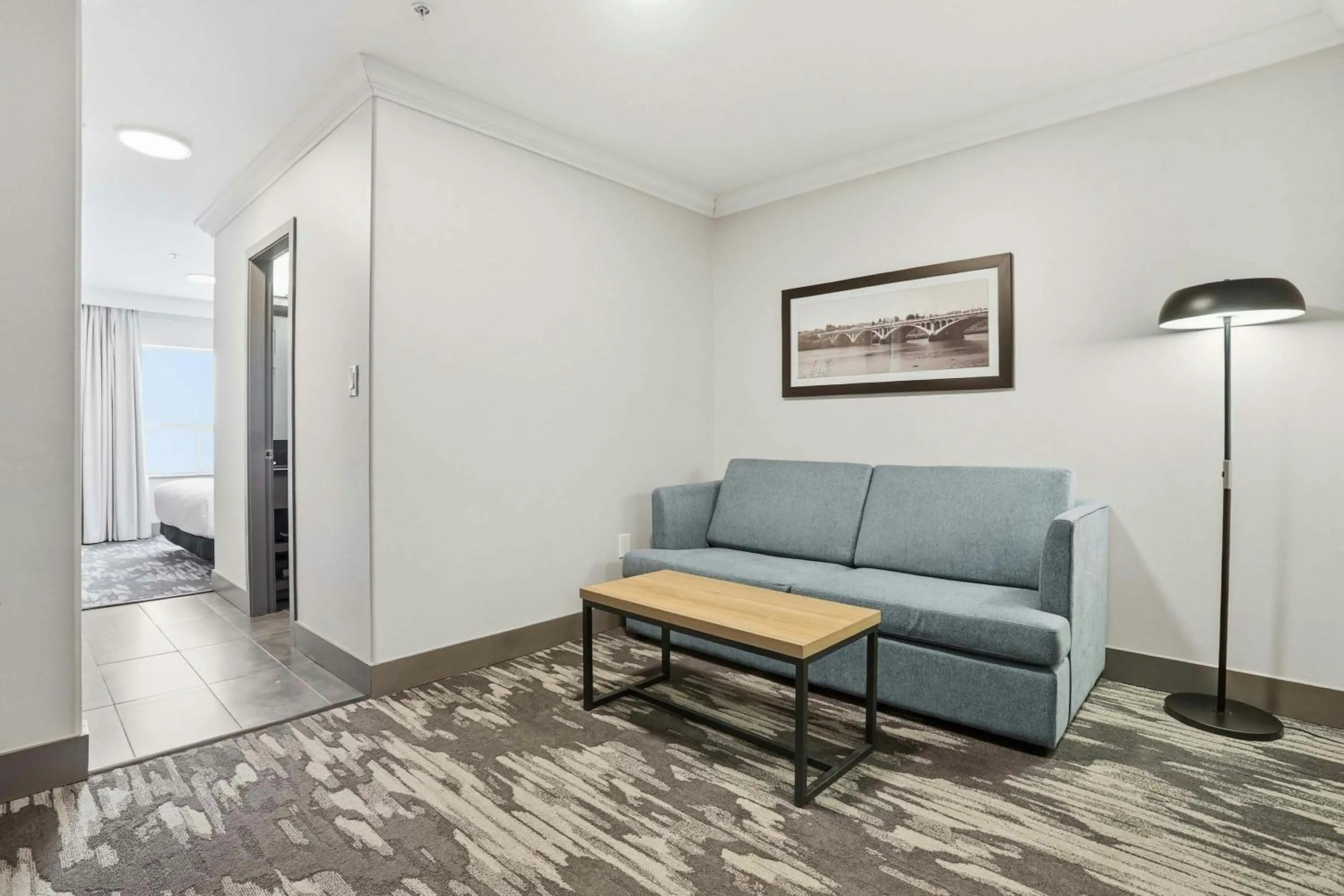 Living room in Sandman Hotel Saskatoon