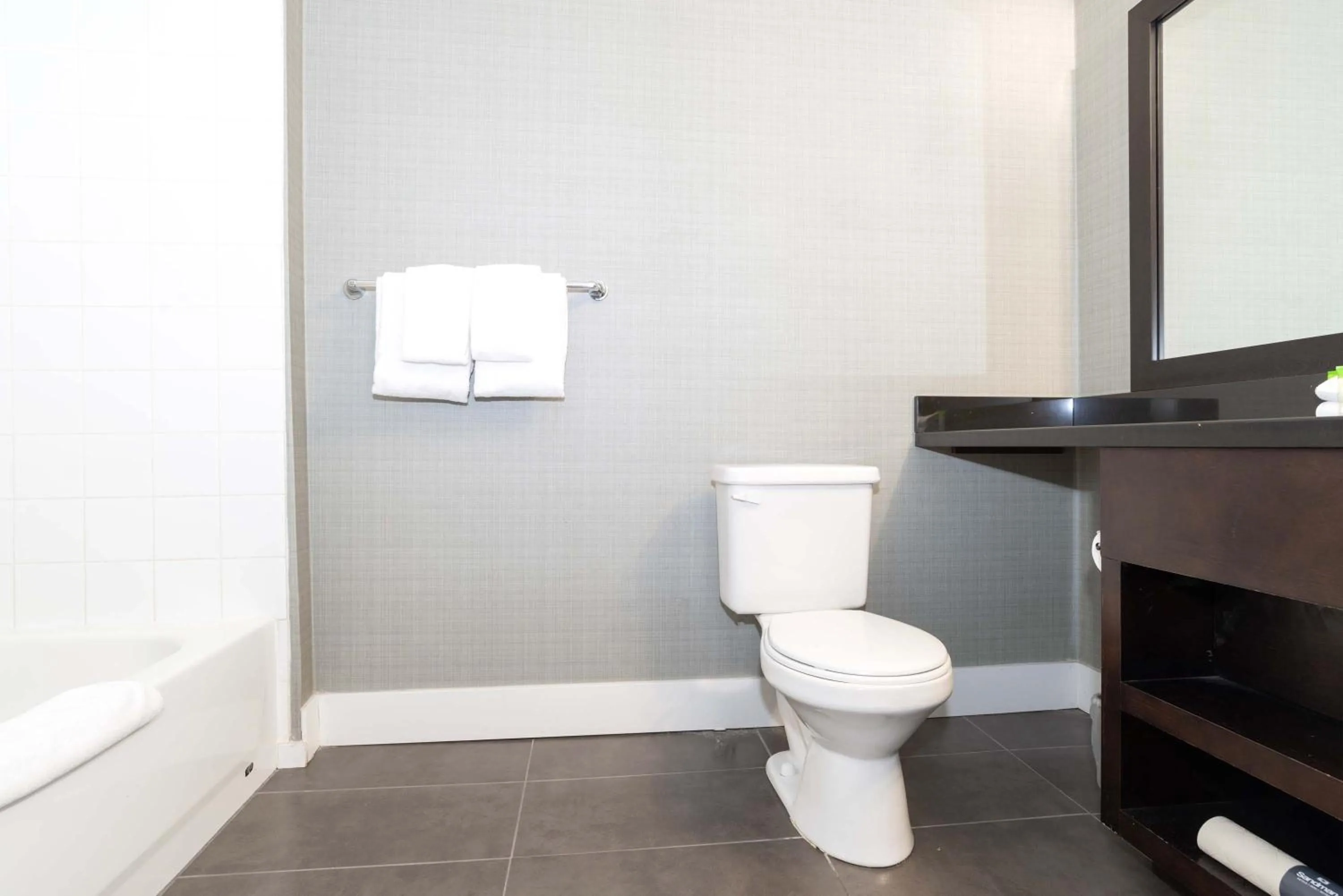 Bathroom in Sandman Hotel Saskatoon