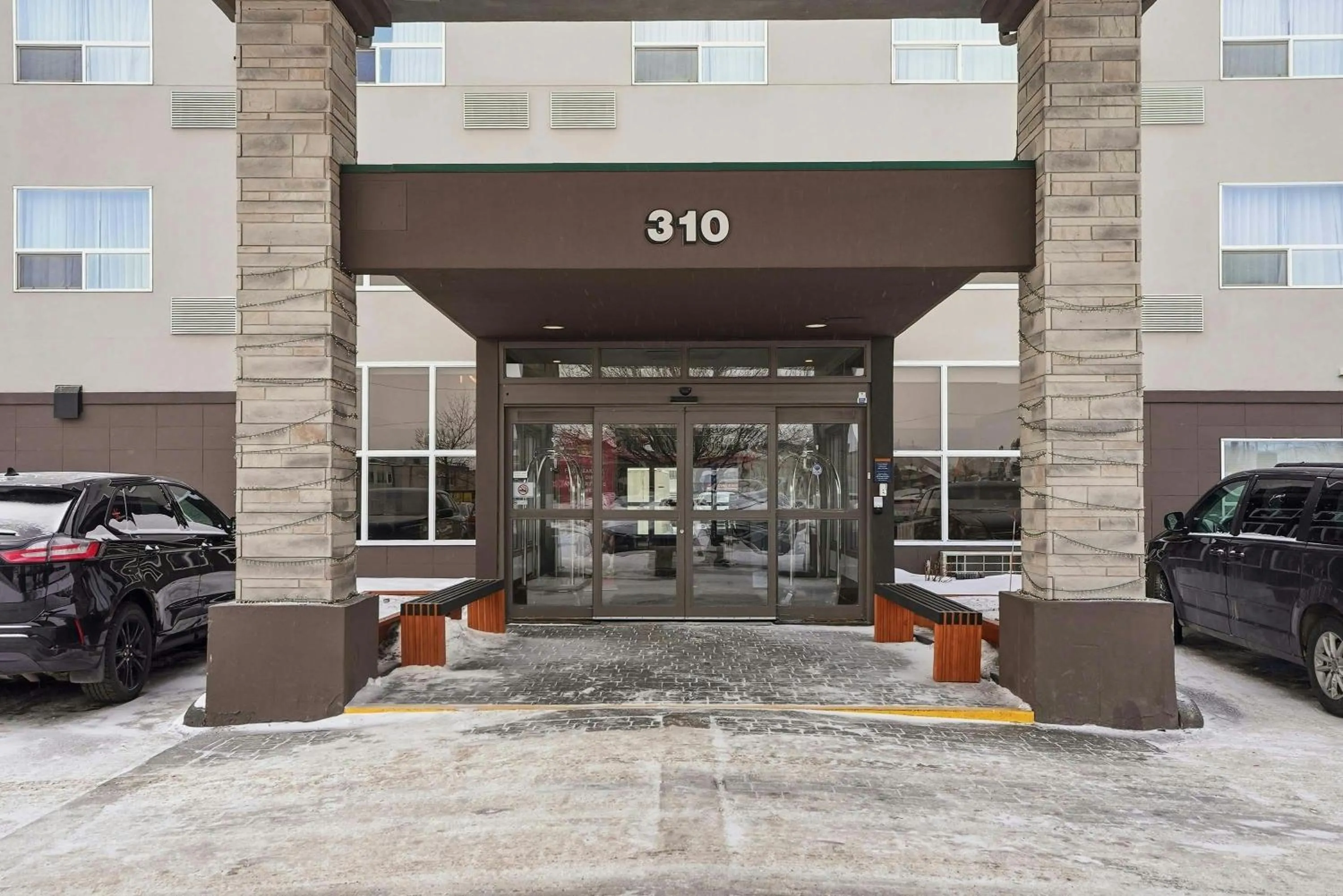 Property building in Sandman Hotel Saskatoon