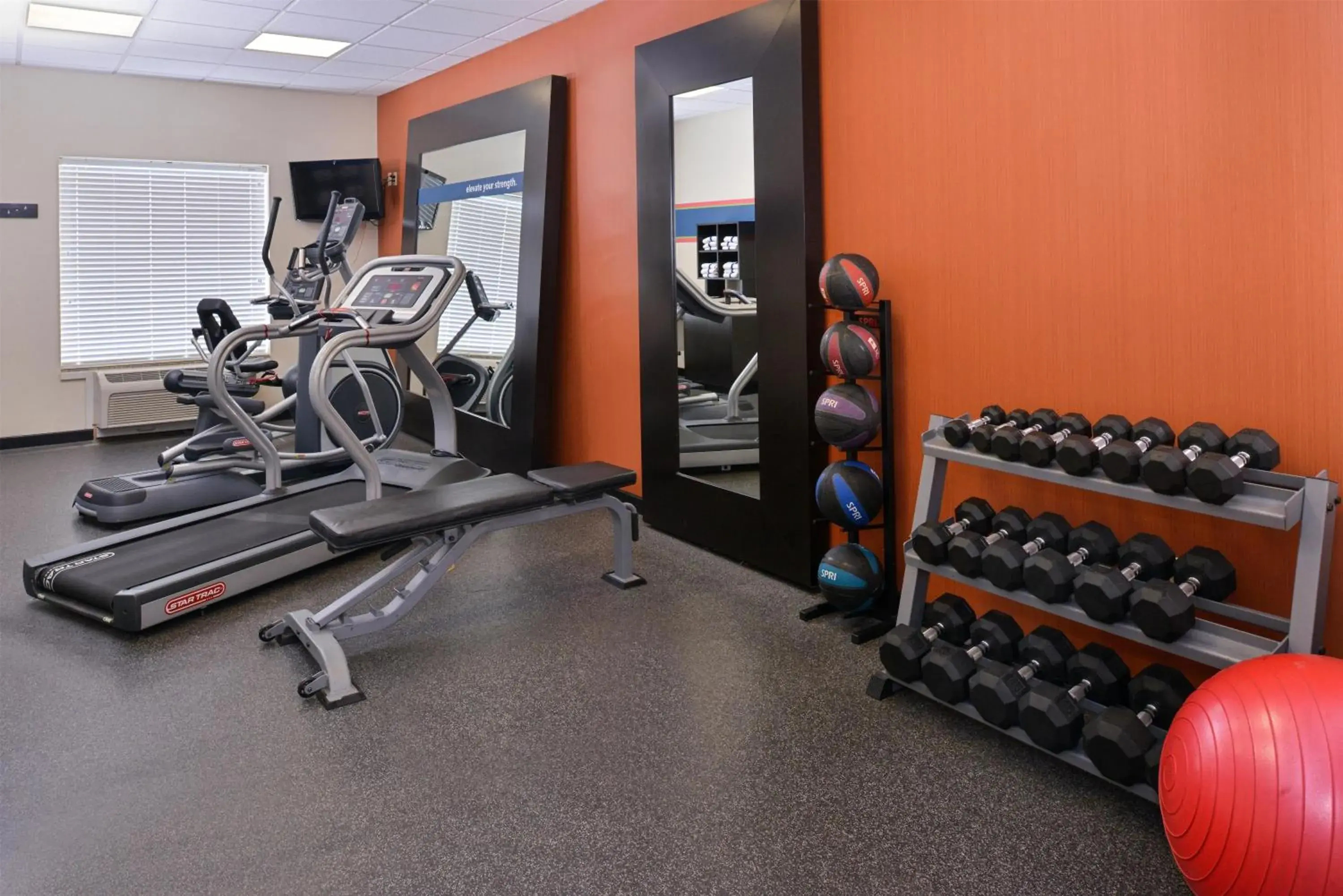 Fitness centre/facilities in Hampton Inn Pecos Fitness centre/facilities in Hampton Inn Pecos