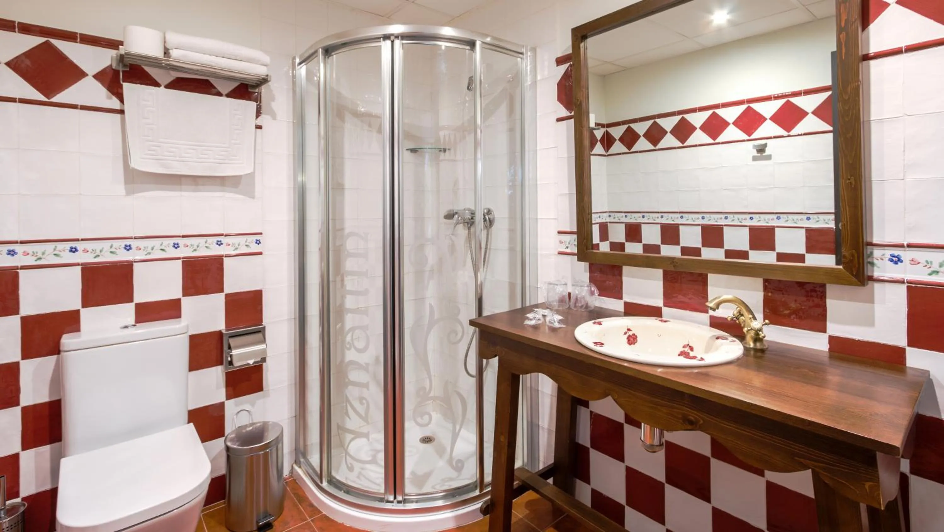 Bathroom in Hostal Aznaitin