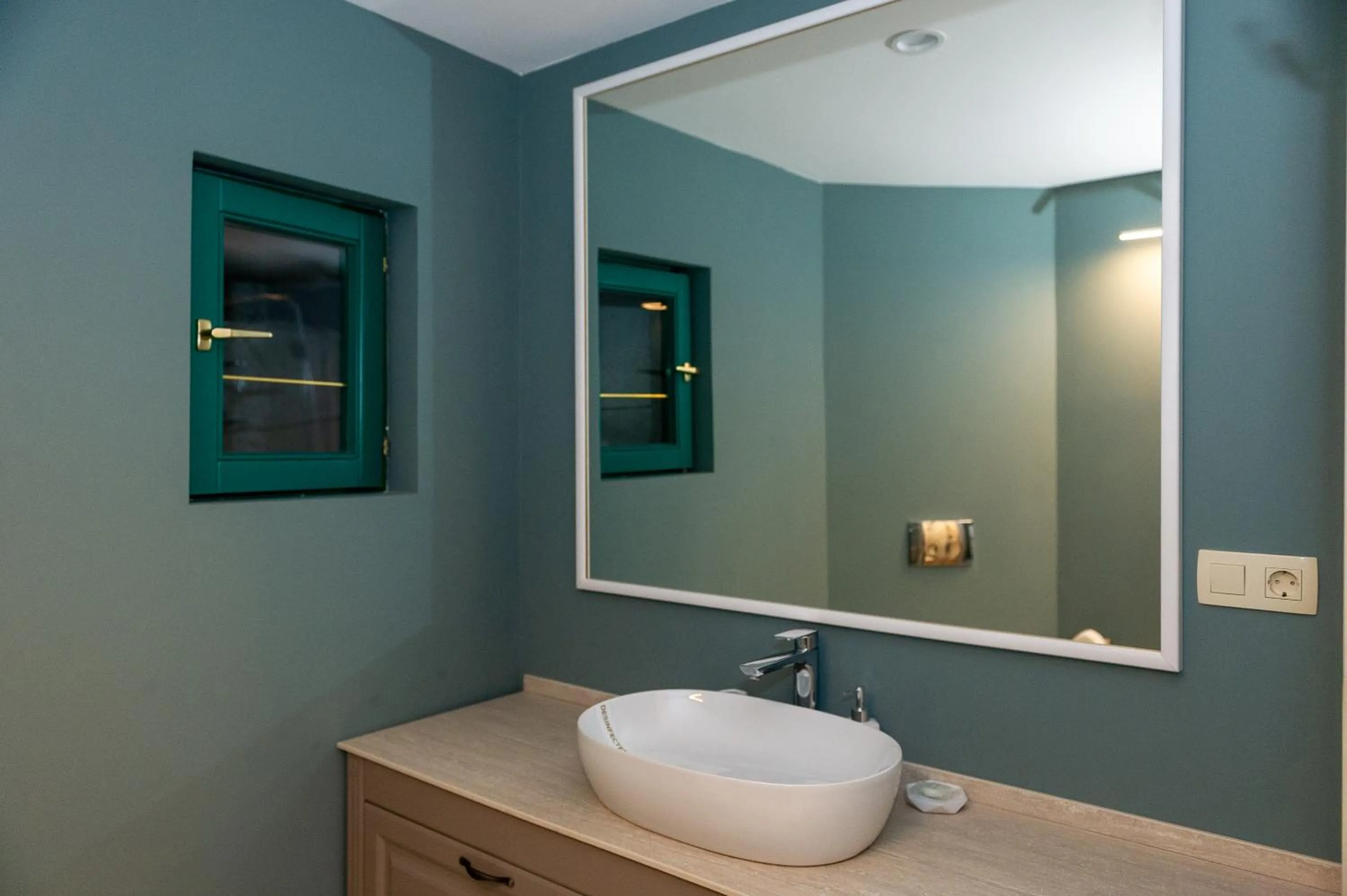 Bathroom in Atlantic Boutique