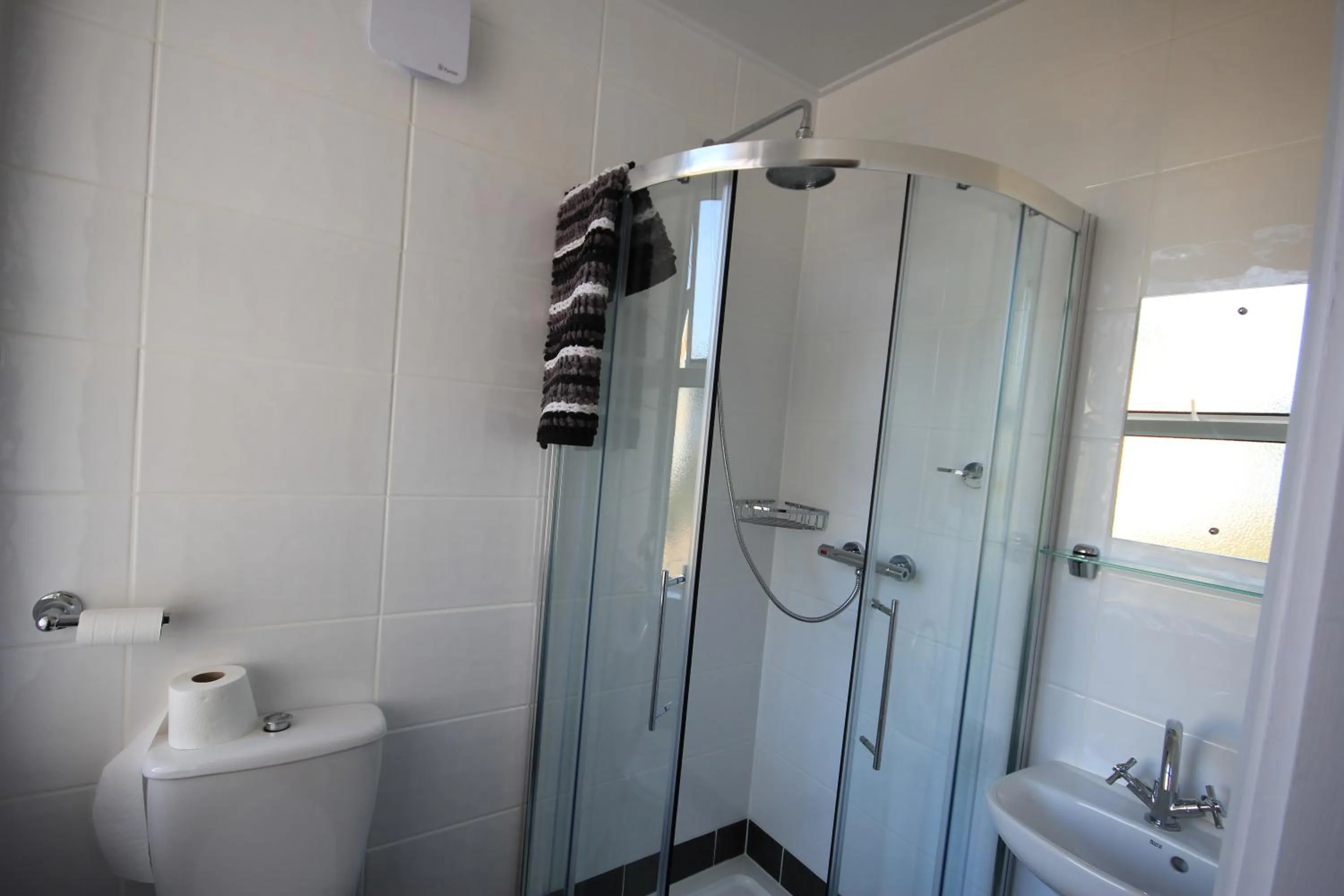 Bathroom in Dolphins Hotel