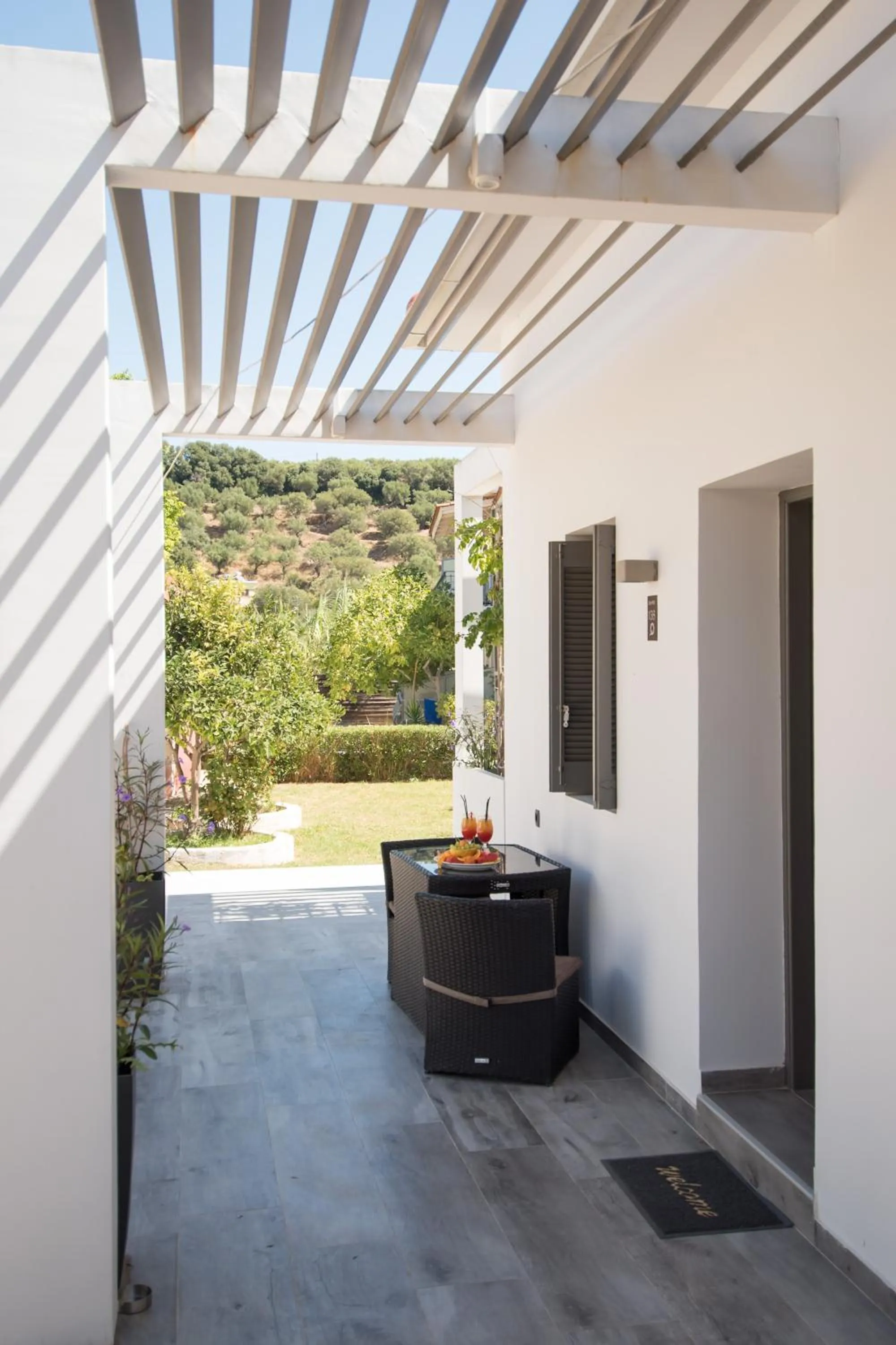 Patio in Sunny Garden Hotel