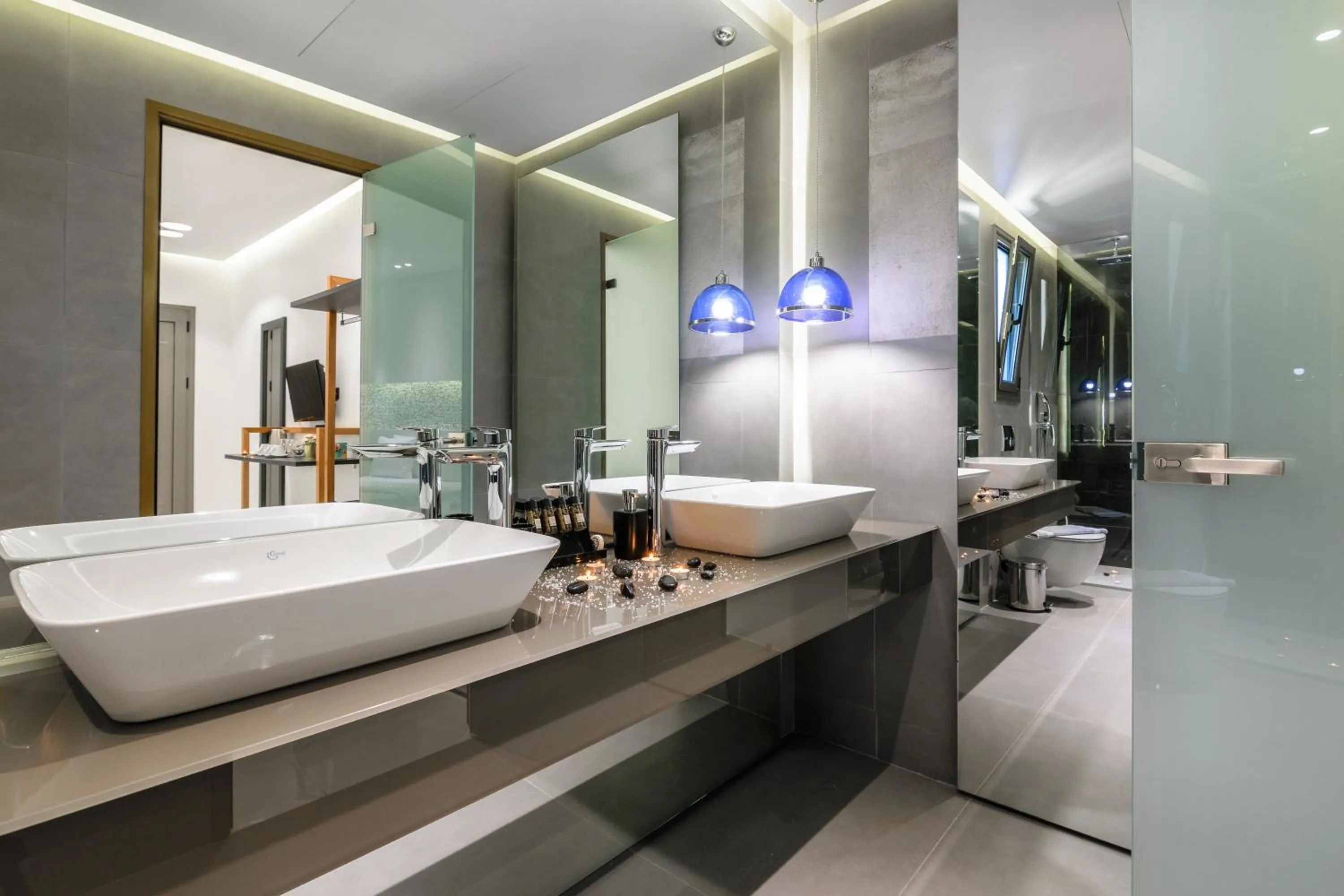 Bathroom in Sunny Garden Hotel