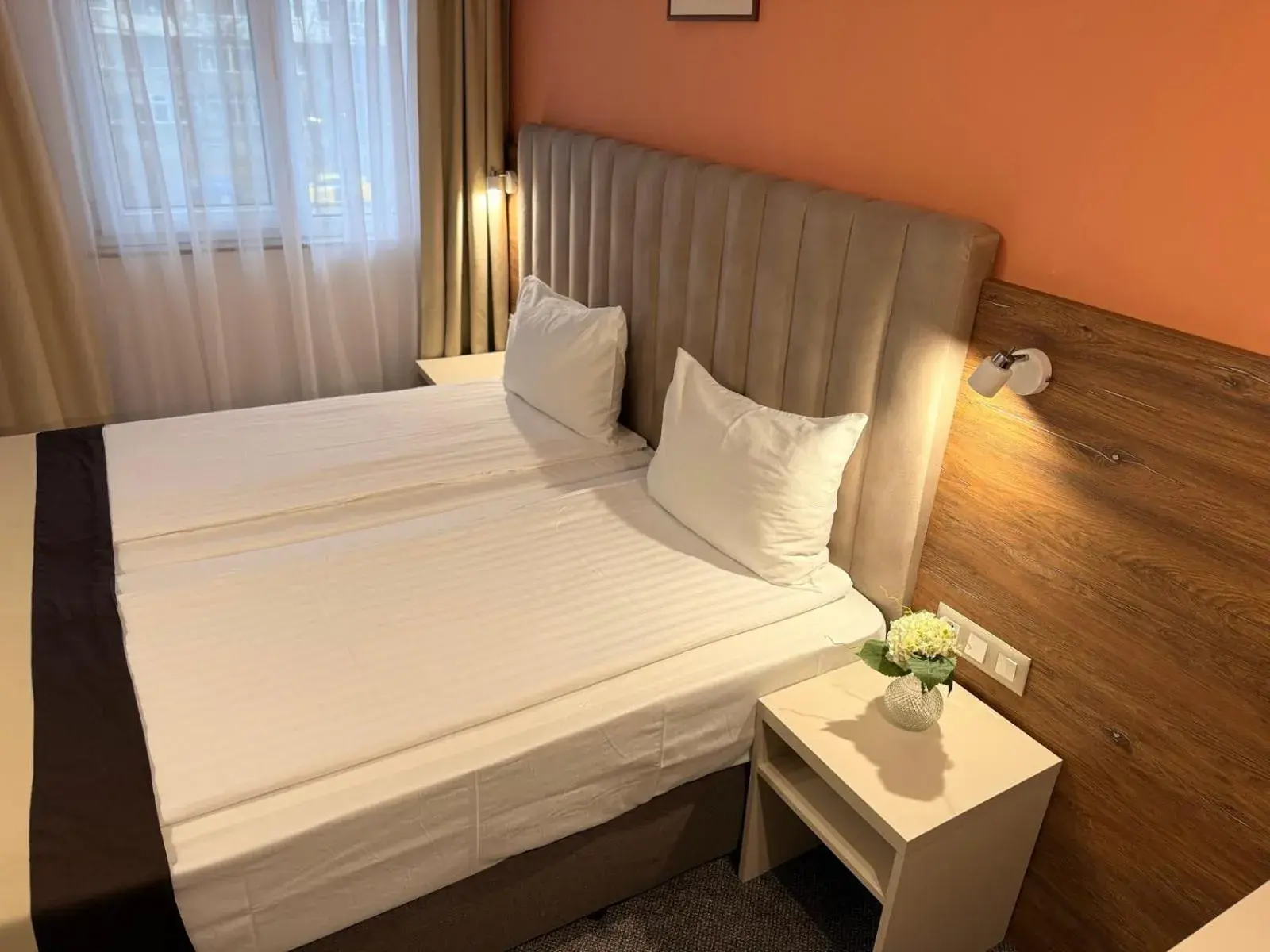 Standard Double or Twin Room with Free coffee and tea facilities in Hotel Forum - Free Parking for cars Standard Double or Twin Room with Free coffee and tea facilities in Hotel Forum - Free Parking for cars