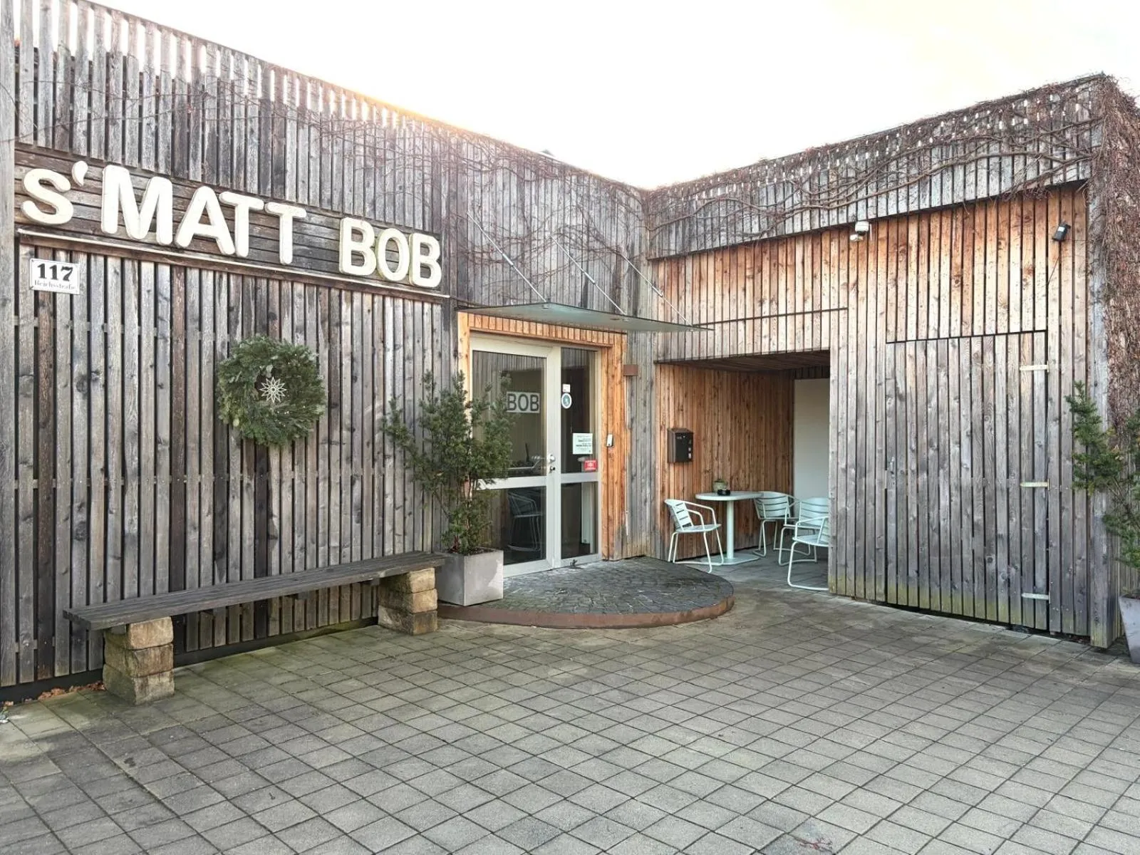 Property building in S'Matt Bob