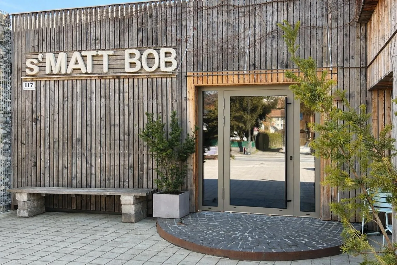 Property building in S'Matt Bob