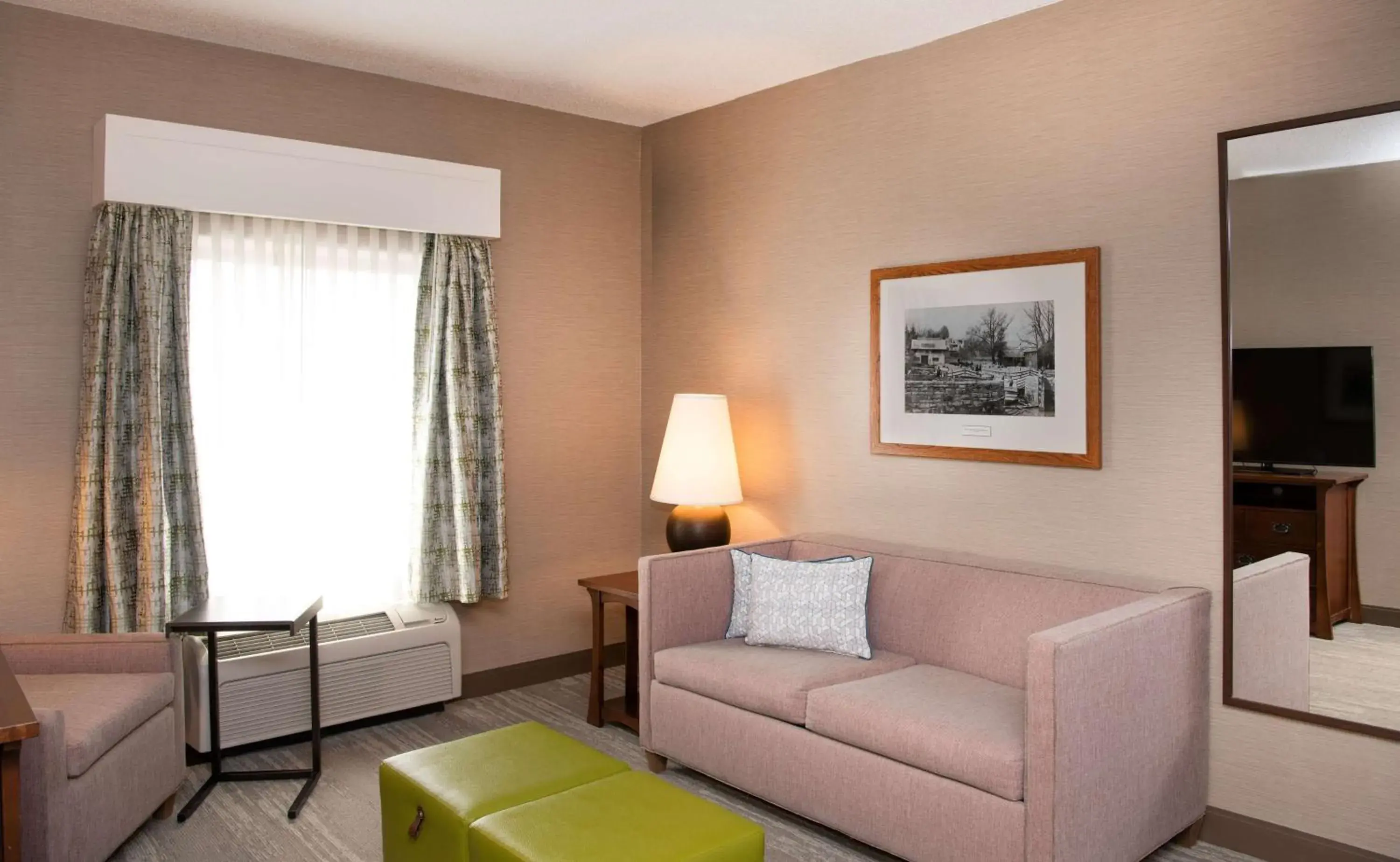 Suite with Two Double Beds and Bath Tub - Mobility Accessible/Non-Smoking in Hampton Inn & Suites Rochester/Victor Suite with Two Double Beds and Bath Tub - Mobility Accessible/Non-Smoking in Hampton Inn & Suites Rochester/Victor