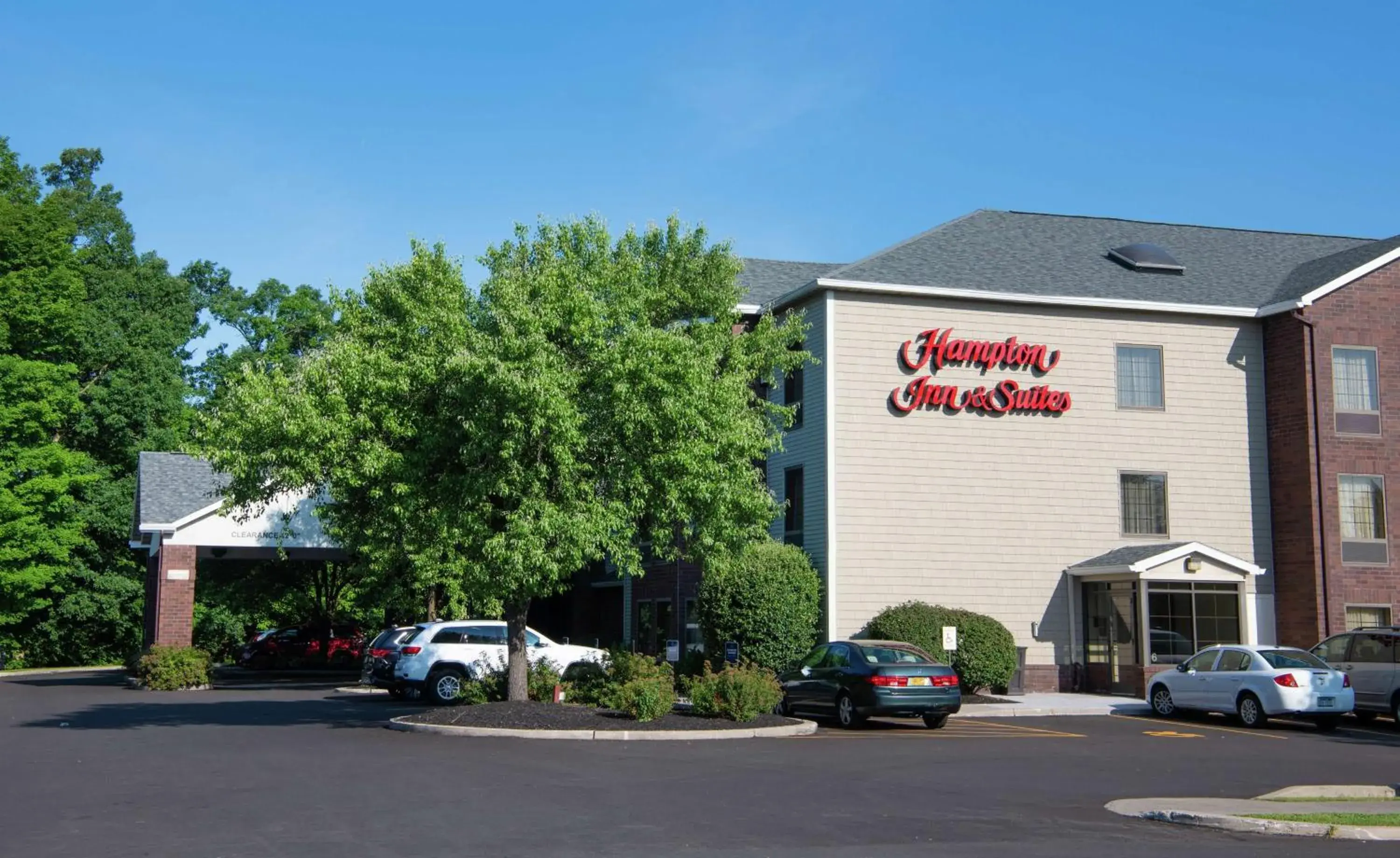 Property building in Hampton Inn & Suites Rochester/Victor Property building in Hampton Inn & Suites Rochester/Victor