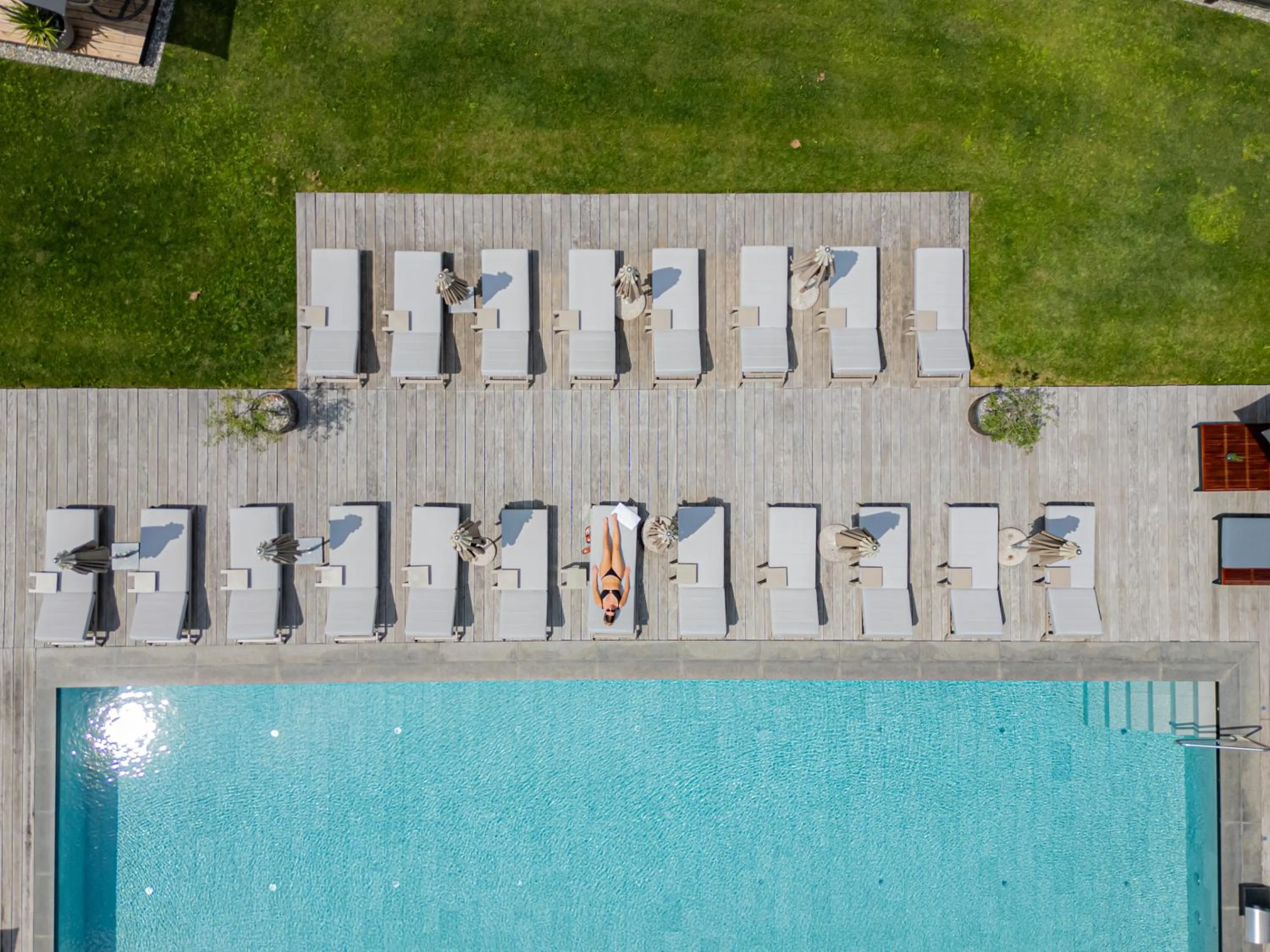 Property building in Hotel Weiher Green Lake