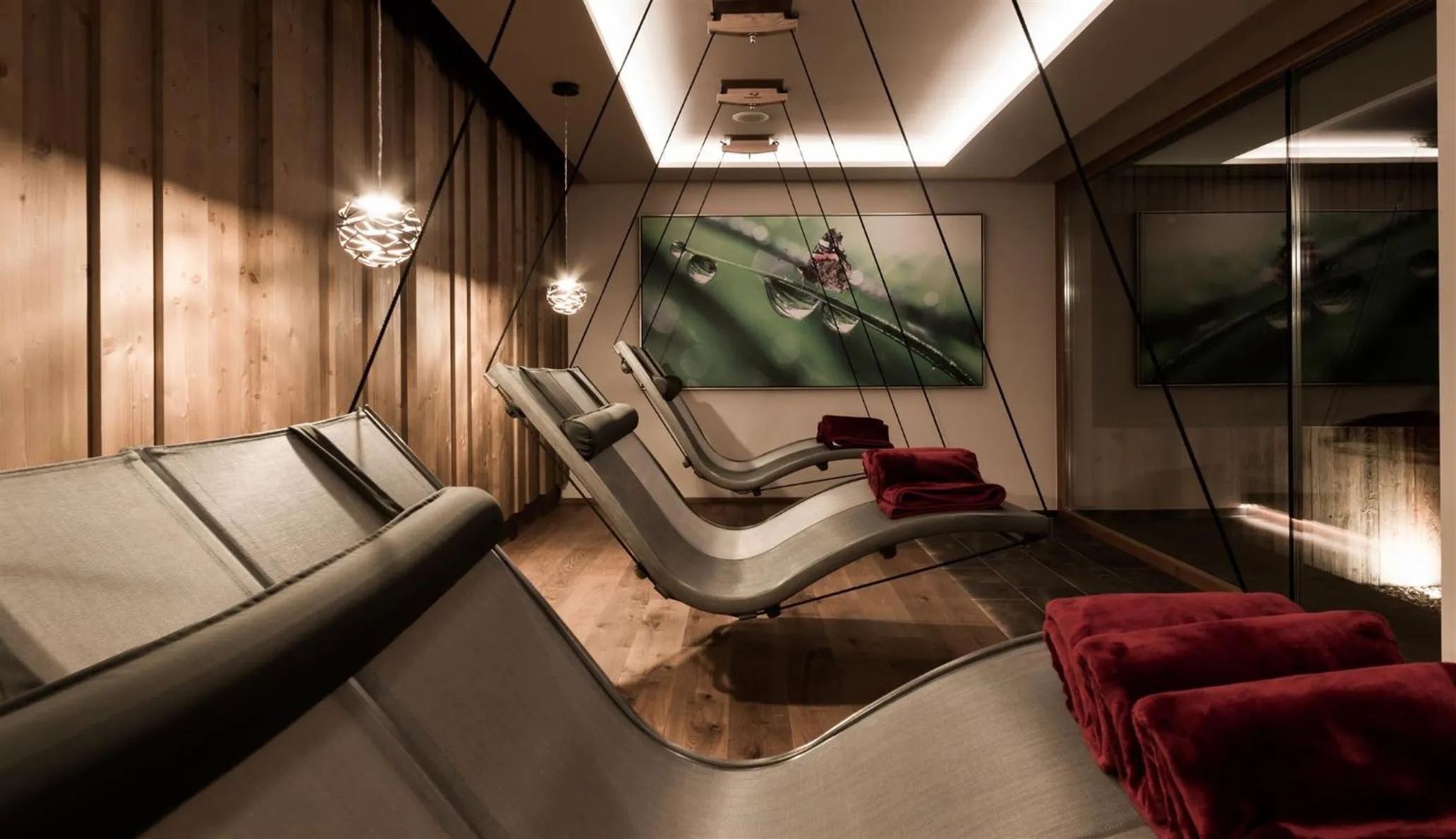 Spa and wellness centre/facilities in Hotel Weiher Green Lake