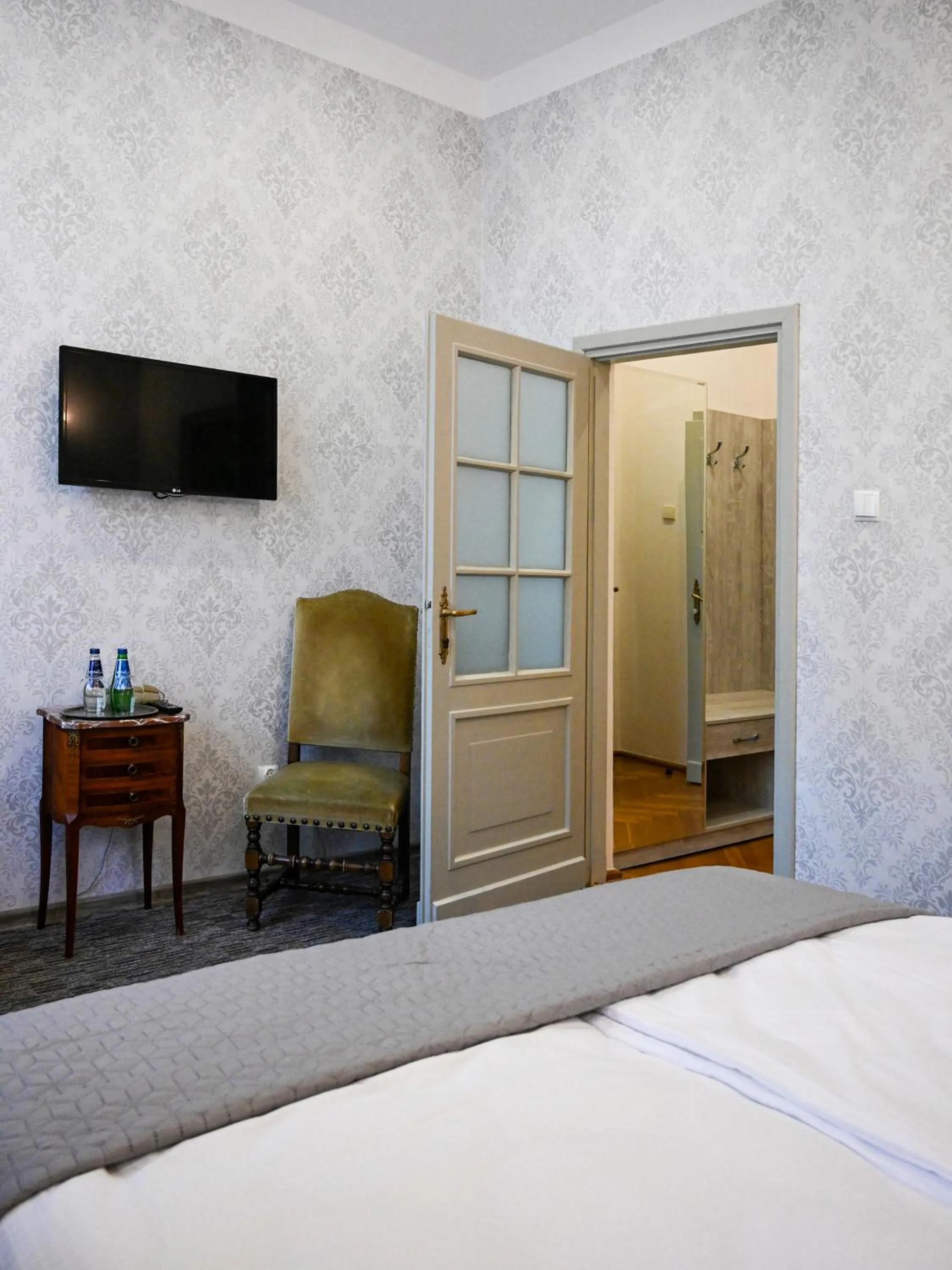 Communal lounge/ TV room, Bed in Zamek w Krokowej