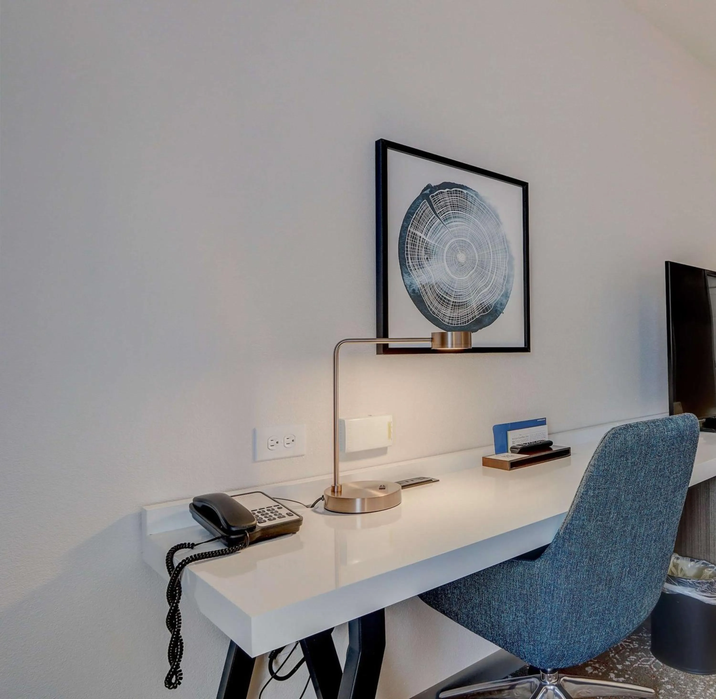 Bedroom in Hilton Garden Inn Indianapolis Northwest