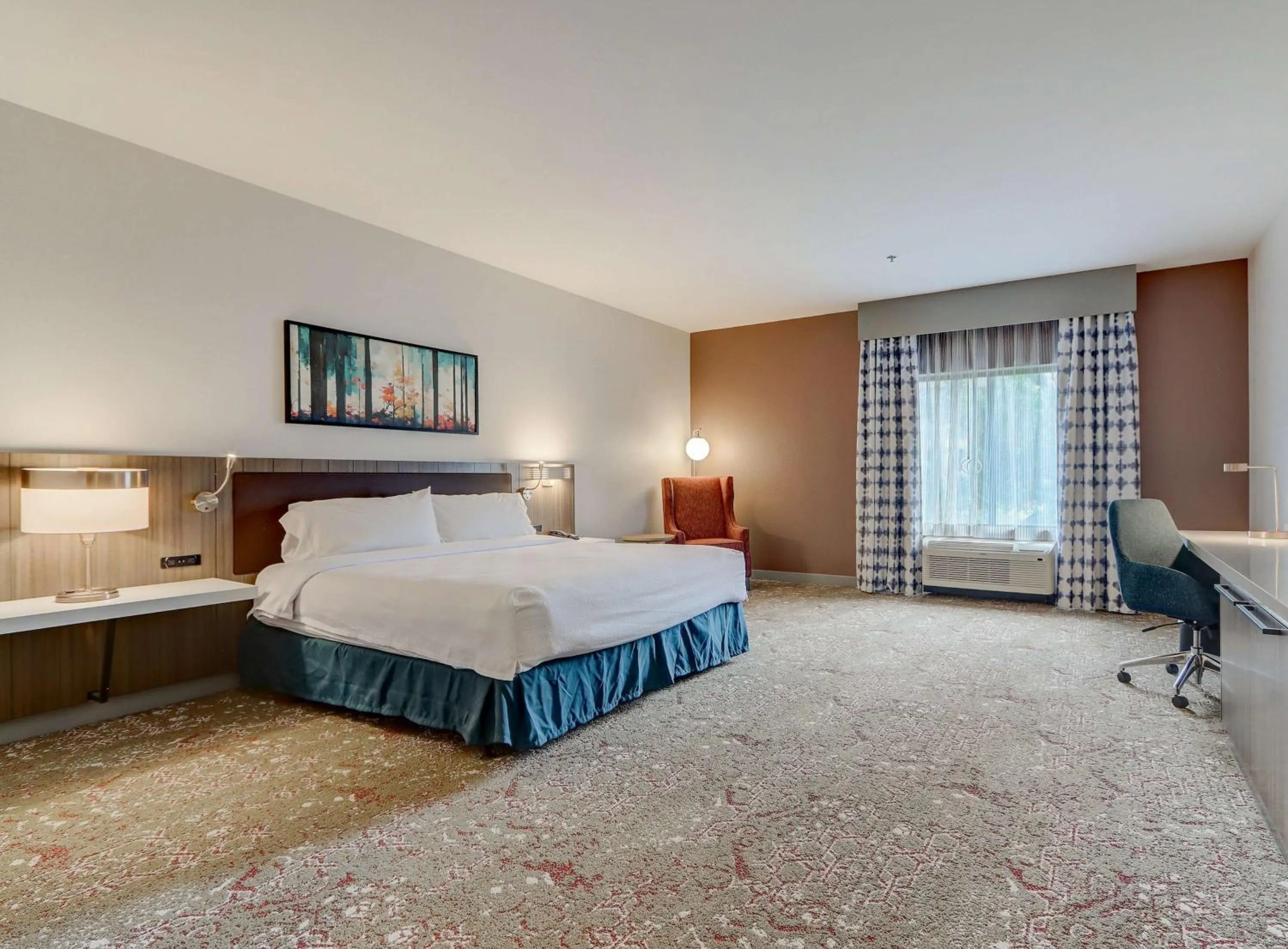 Bed in Hilton Garden Inn Indianapolis Northwest