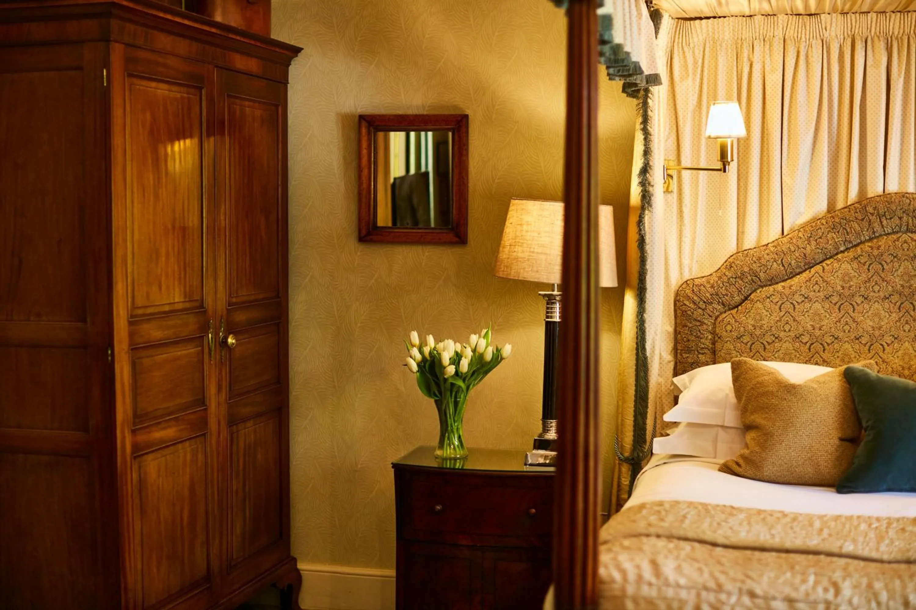 Bedroom, Bed in The Bath Priory - A Relais & Chateaux Hotel