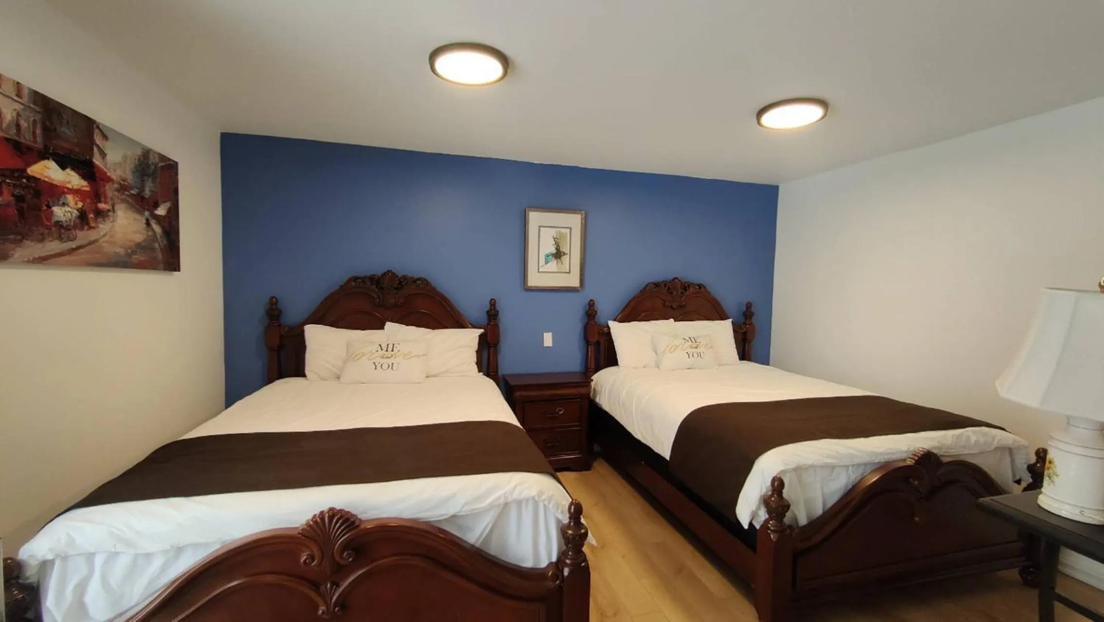 Bed in Motel Le Radisson de Val-David