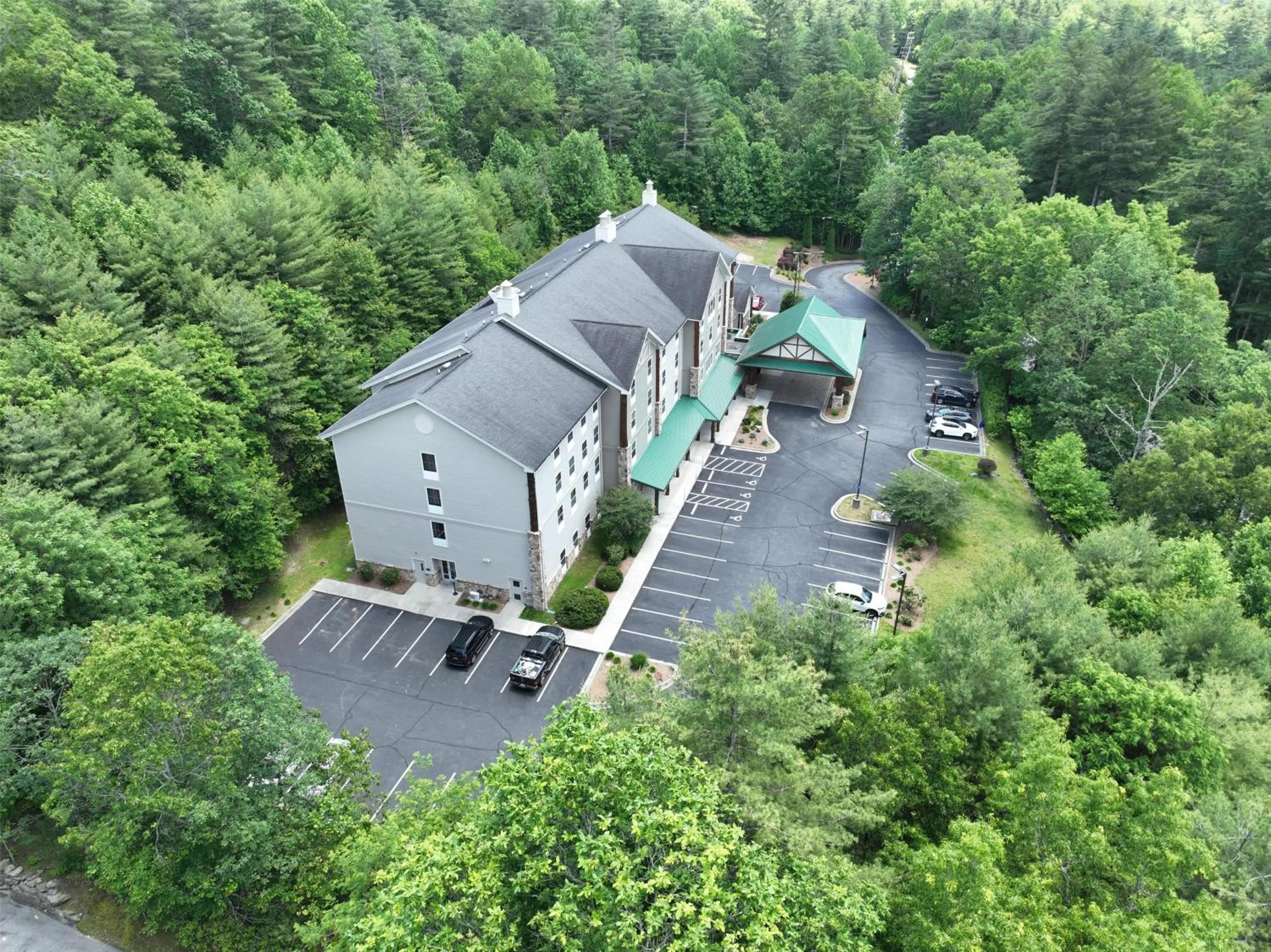 Hampton Inn & Suites Cashiers - Sapphire Valley