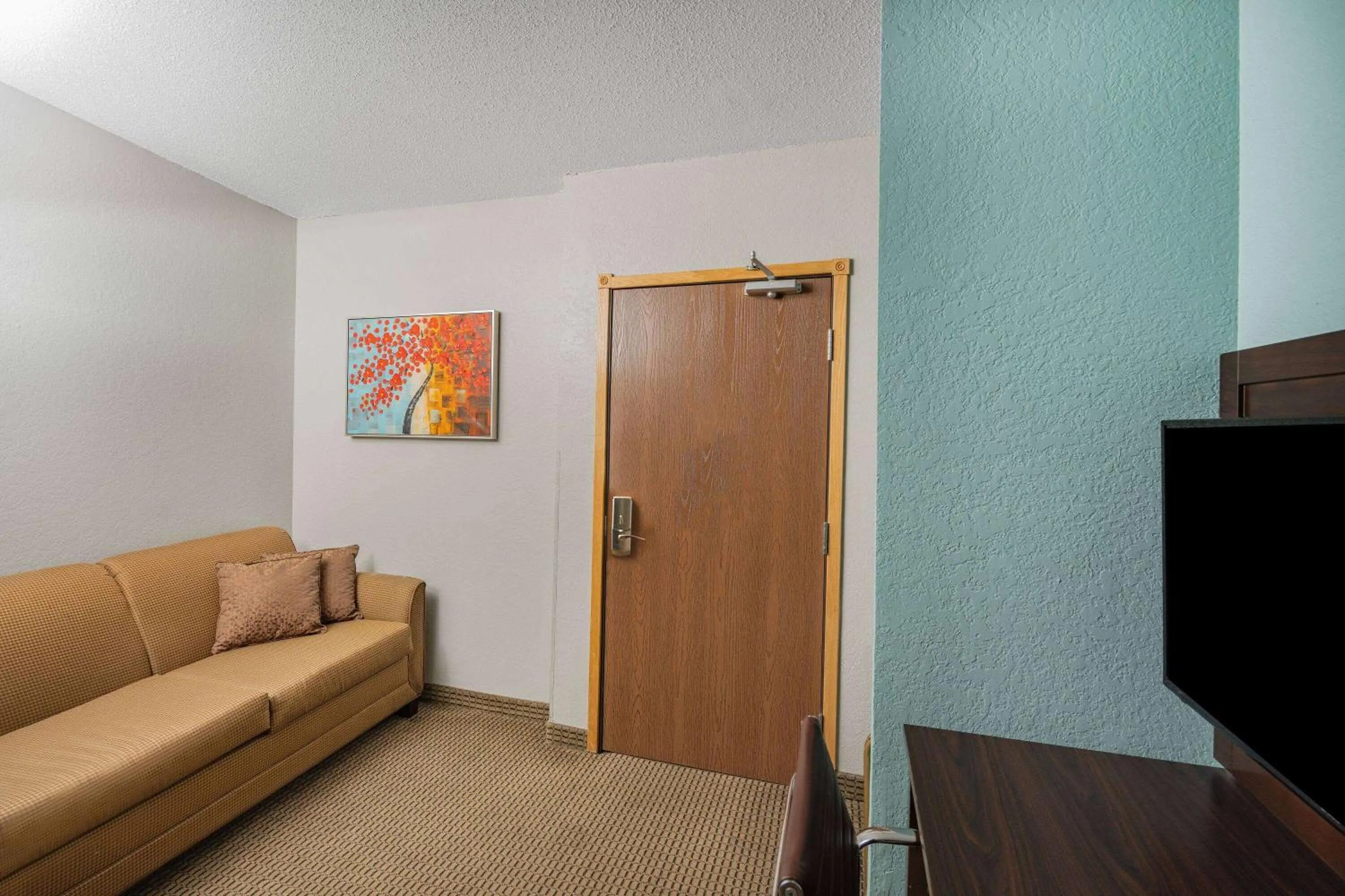 Bed in Baymont by Wyndham Keystone Near Mt. Rushmore