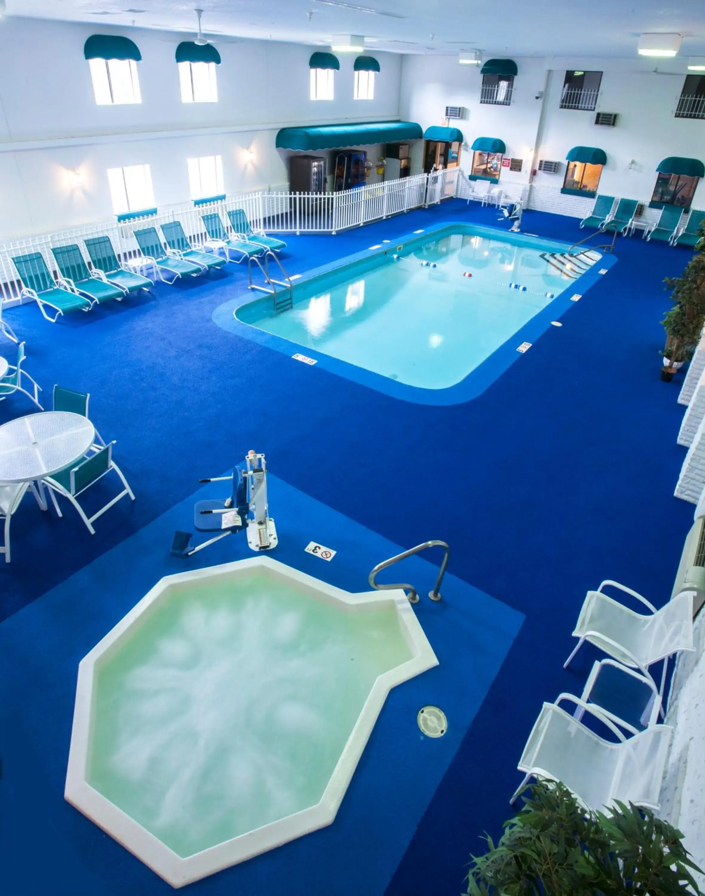 Swimming pool in Baymont by Wyndham Keystone Near Mt. Rushmore Swimming pool in Baymont by Wyndham Keystone Near Mt. Rushmore