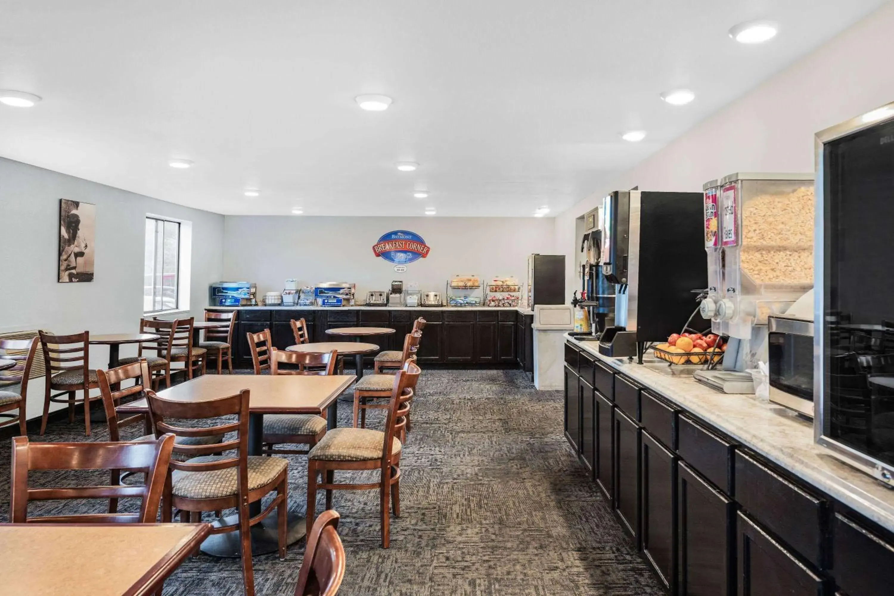Breakfast in Baymont by Wyndham Keystone Near Mt. Rushmore Breakfast in Baymont by Wyndham Keystone Near Mt. Rushmore