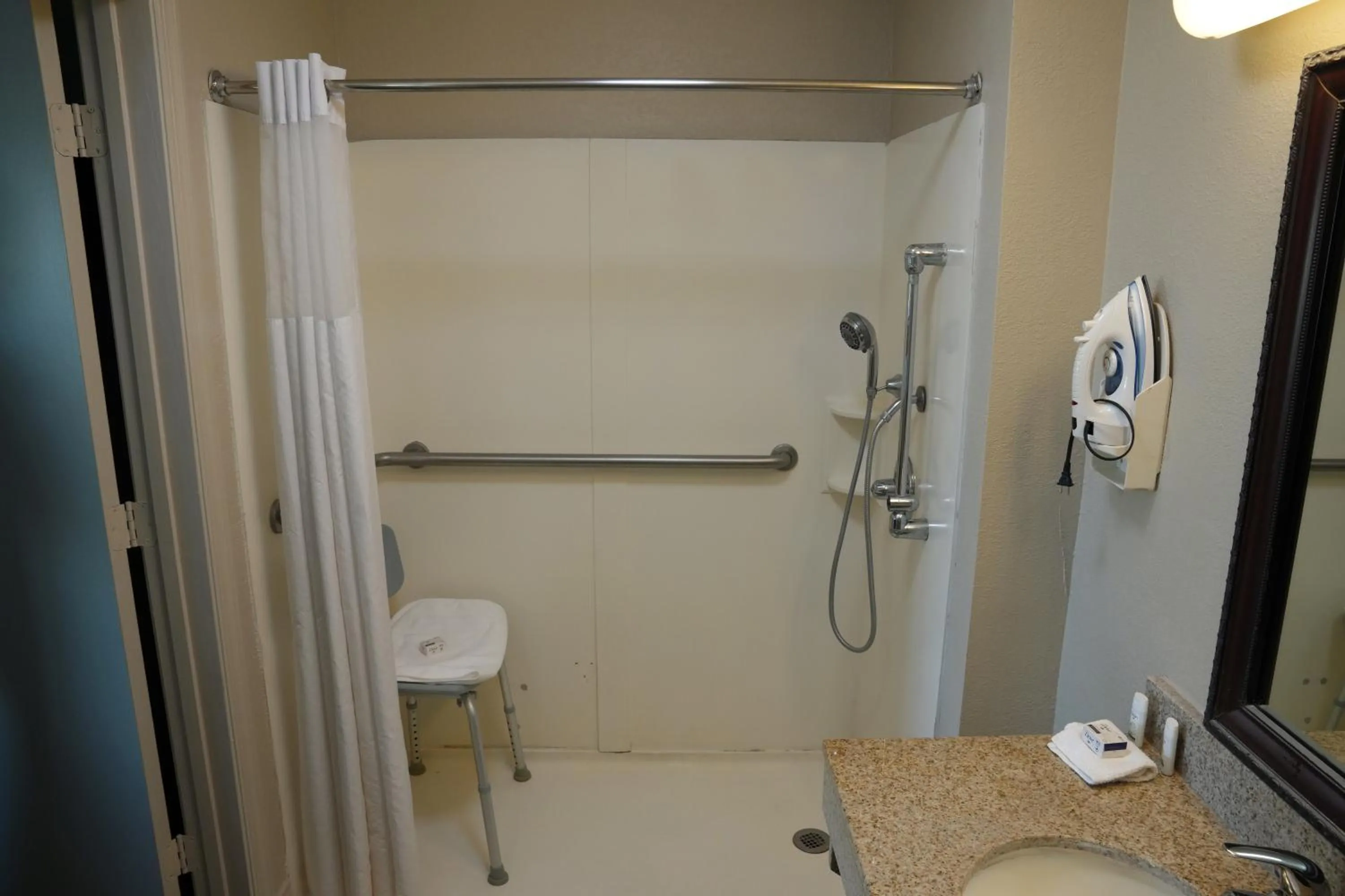 Baymont Inn & Suites