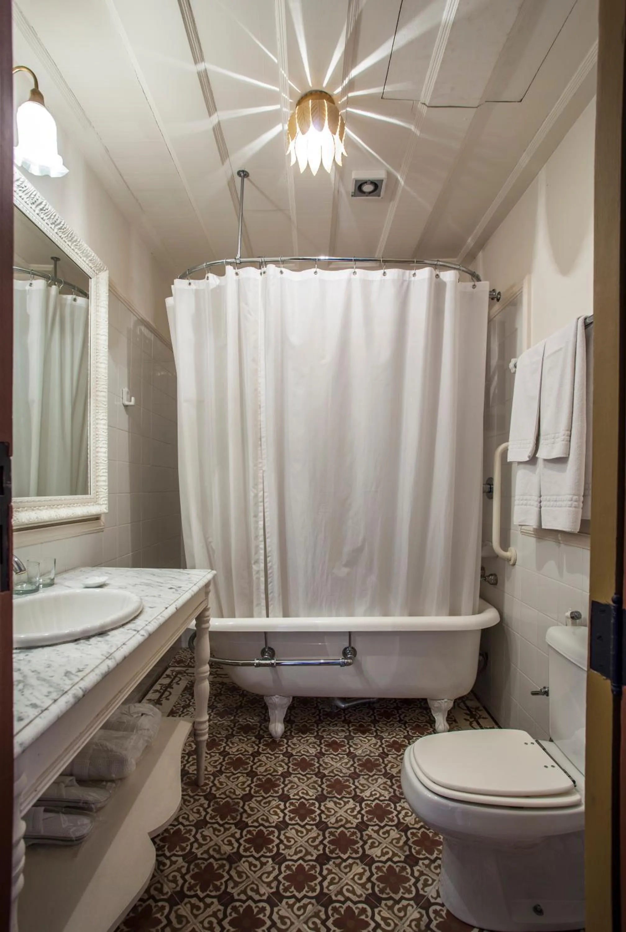 Bathroom in Hotel Solar do Rosário