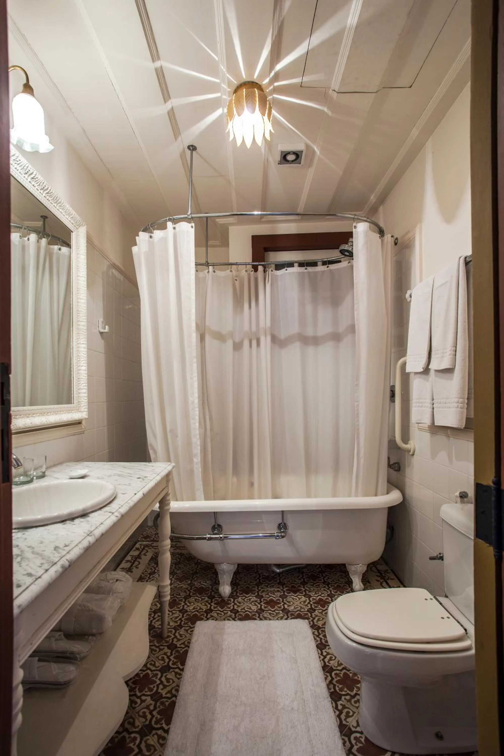 Bathroom in Hotel Solar do Rosário