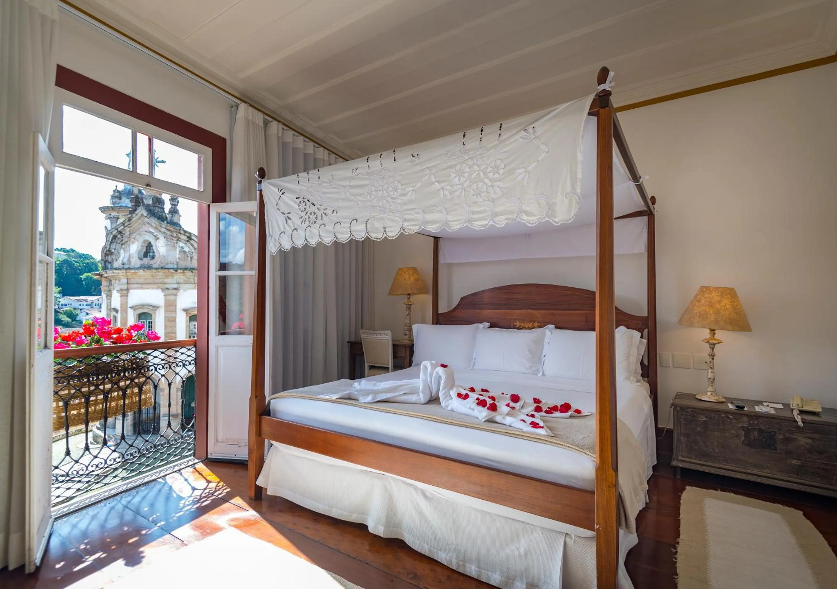 Bed in Hotel Solar do Rosário