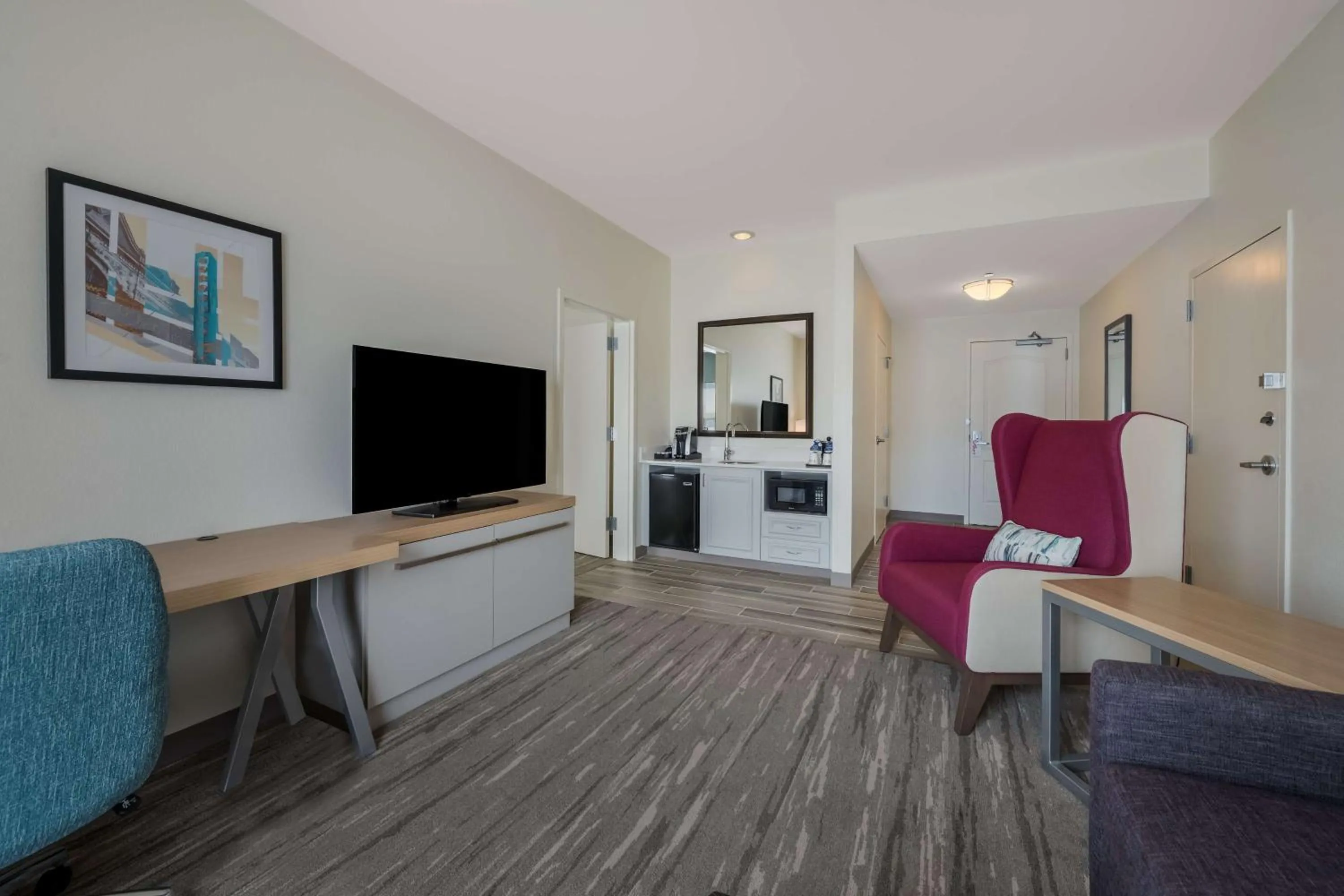 Living room in Hilton Garden Inn Rockford