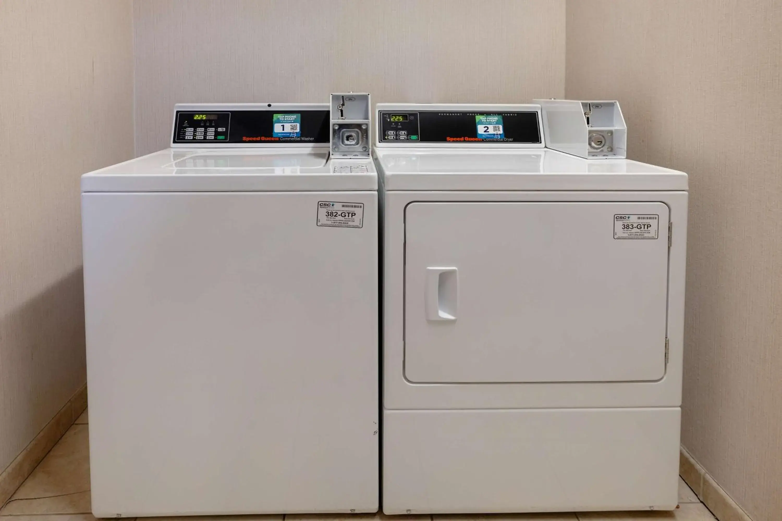 Property building in Hampton Inn Victoria Property building in Hampton Inn Victoria