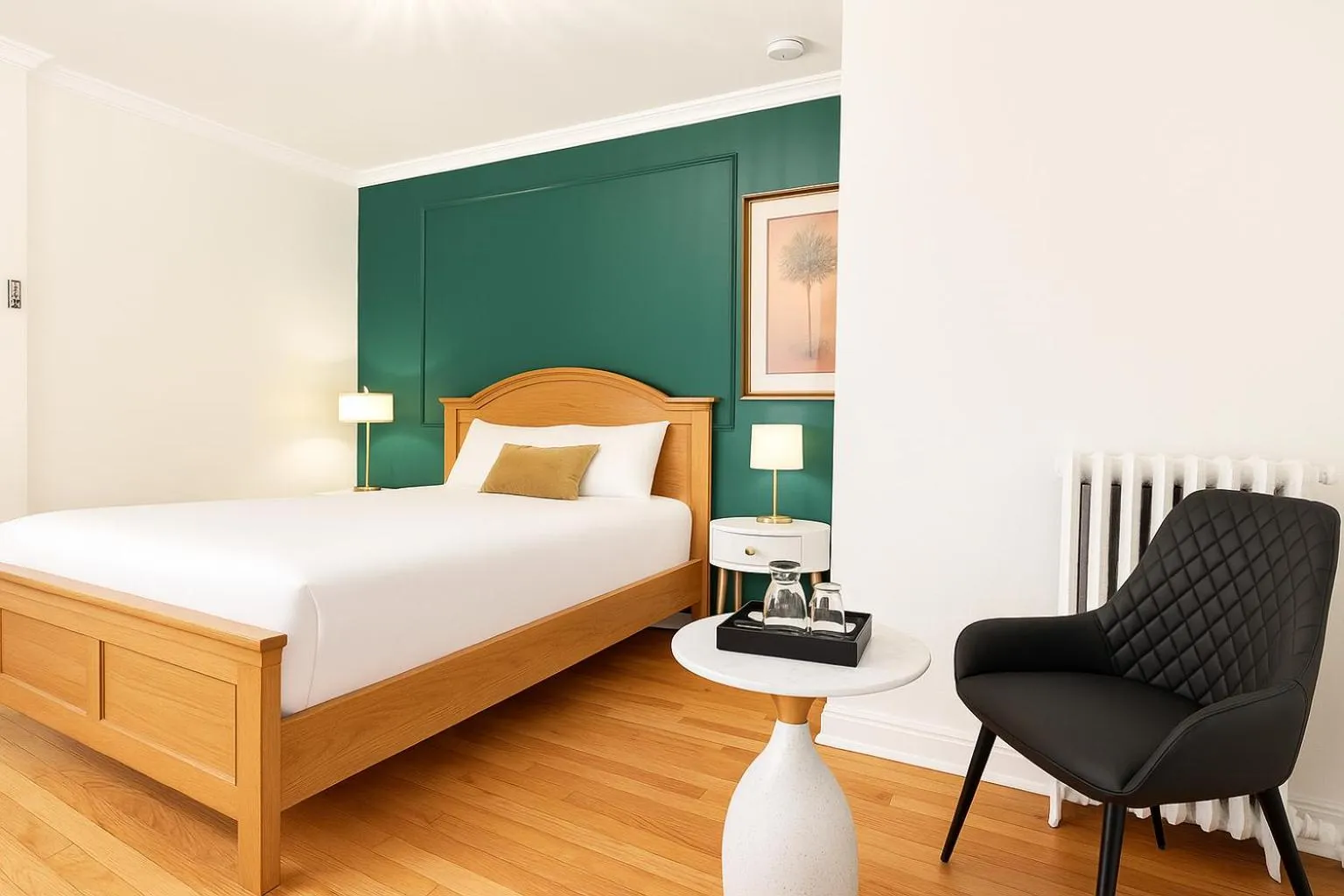 Bedroom, Bed in Hotel Charles-Alexandre - Par Aneyro