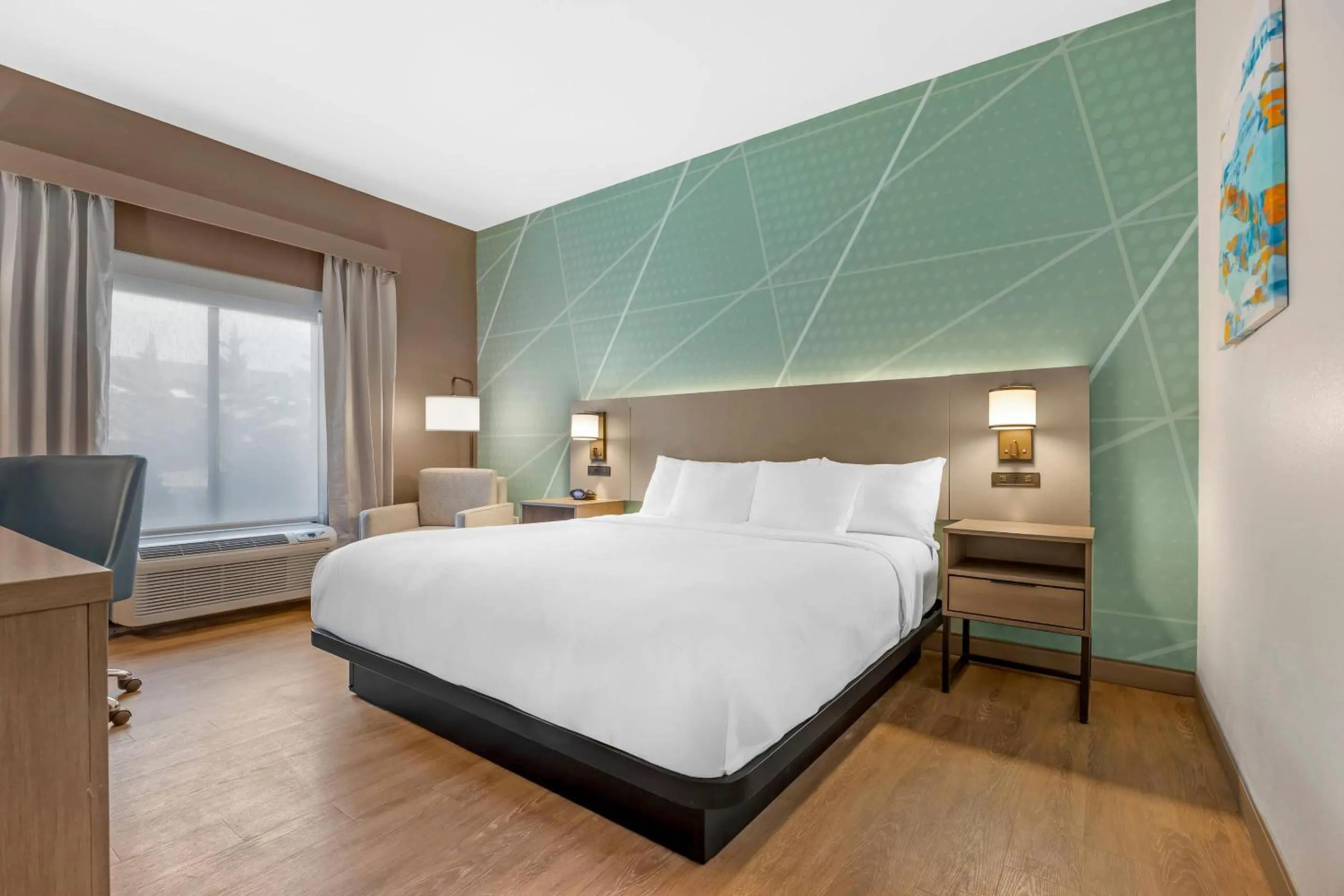 Bedroom, Bed in Comfort Inn Sullivan