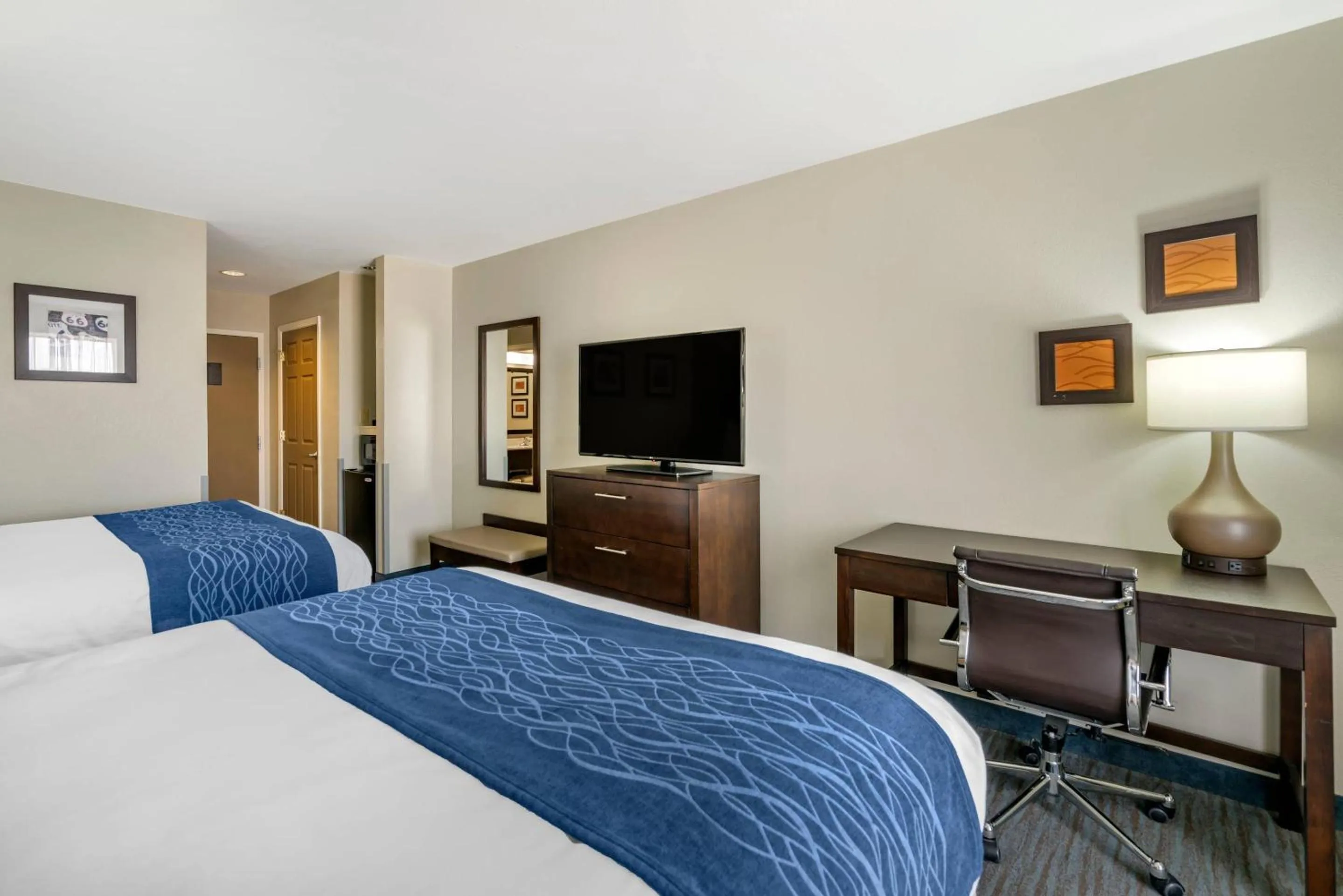 Bedroom, Bed in Comfort Inn