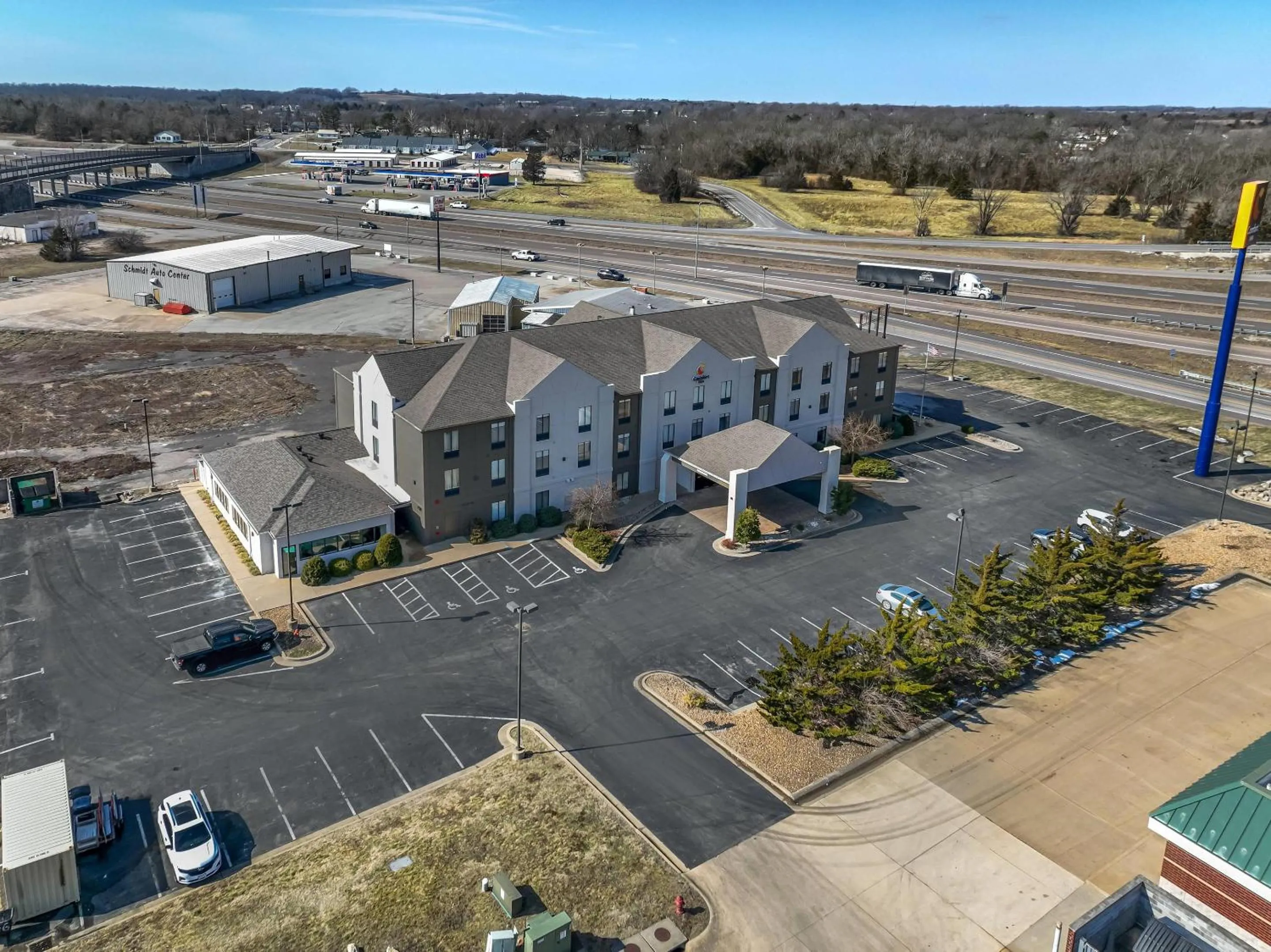 Other in Comfort Inn Sullivan