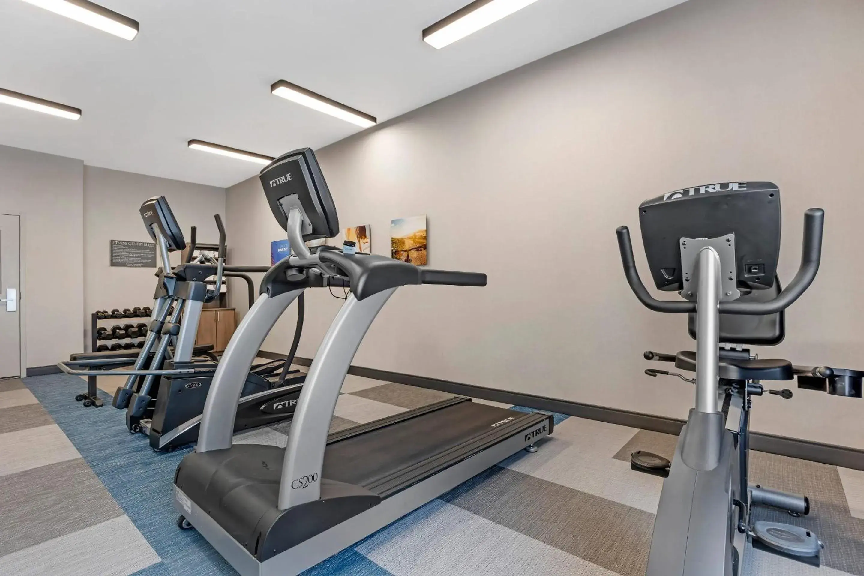 Fitness centre/facilities in Comfort Inn Sullivan Fitness centre/facilities in Comfort Inn Sullivan