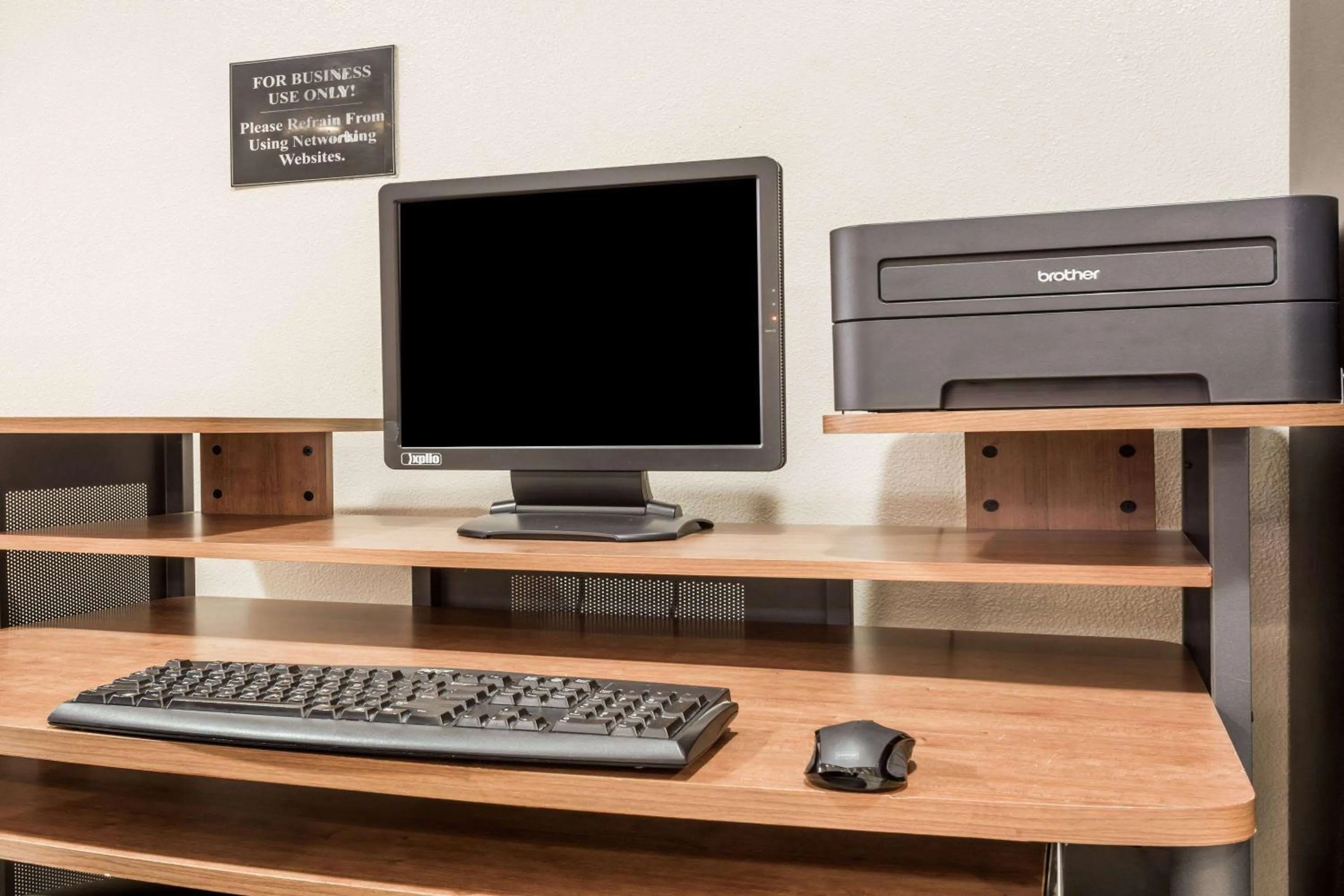 Business facilities in Super 8 by Wyndham Moose Jaw SK