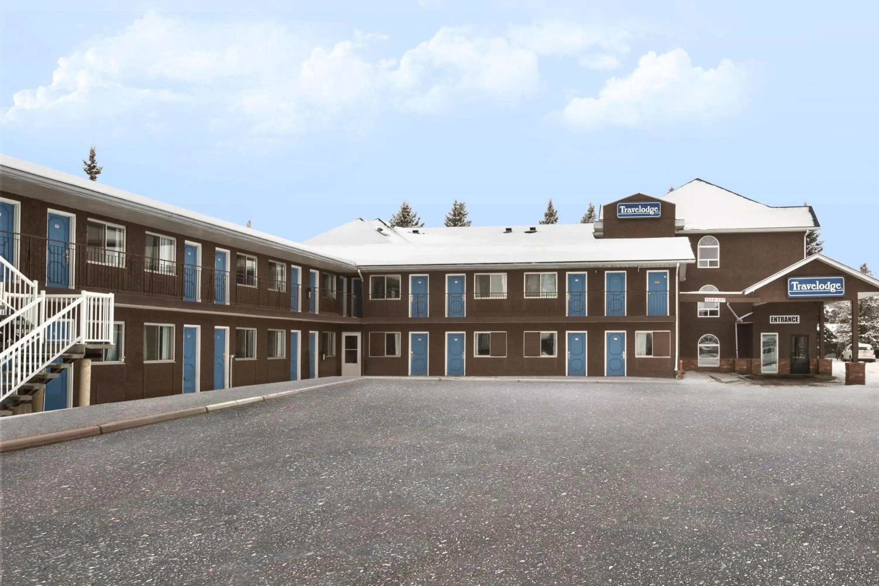 Property building in Travelodge by Wyndham Edmonton Airport Property building in Travelodge by Wyndham Edmonton Airport