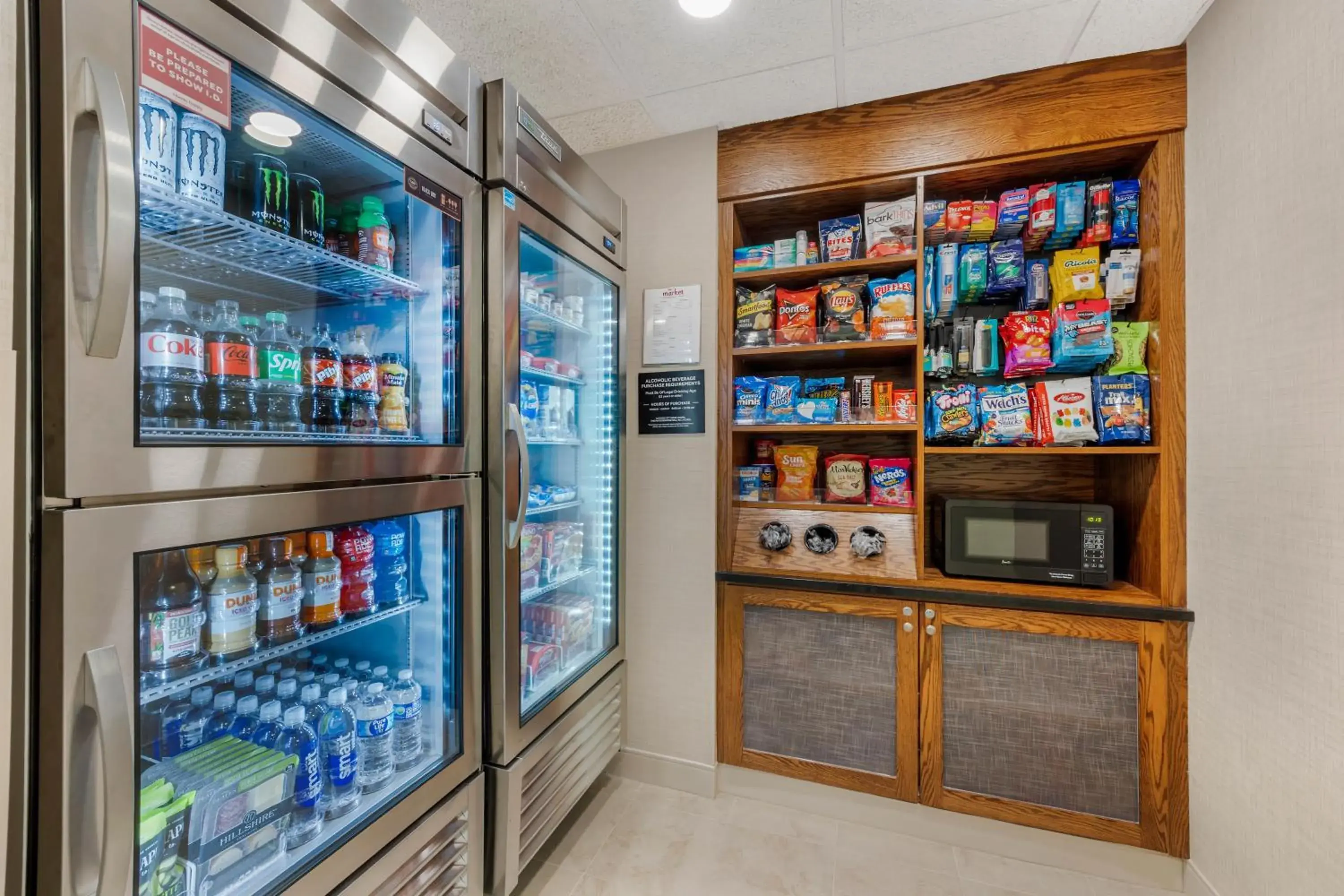 Property building in Pear Tree Inn Cape Girardeau West Property building in Pear Tree Inn Cape Girardeau West