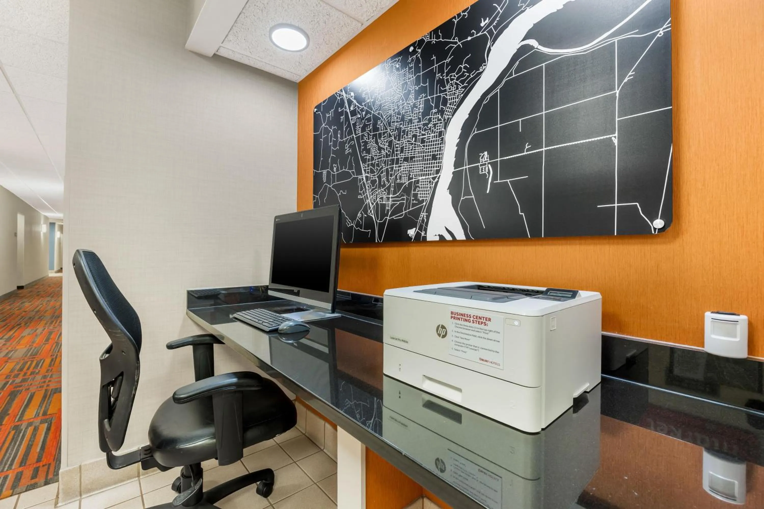 Business facilities in Pear Tree Inn Cape Girardeau West