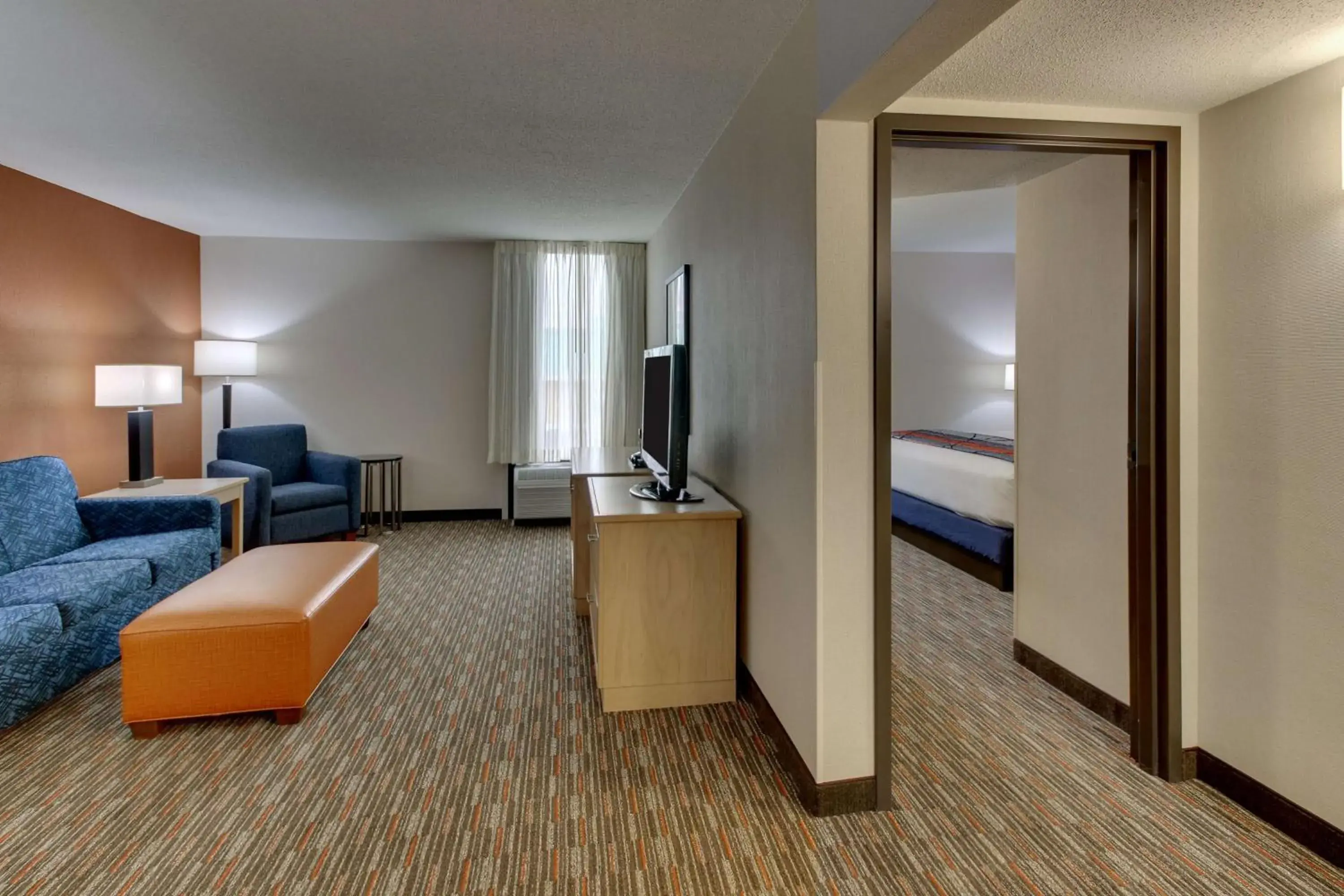 Photo of the whole room, Bed in Pear Tree Inn Cape Girardeau West Photo of the whole room, Bed in Pear Tree Inn Cape Girardeau West