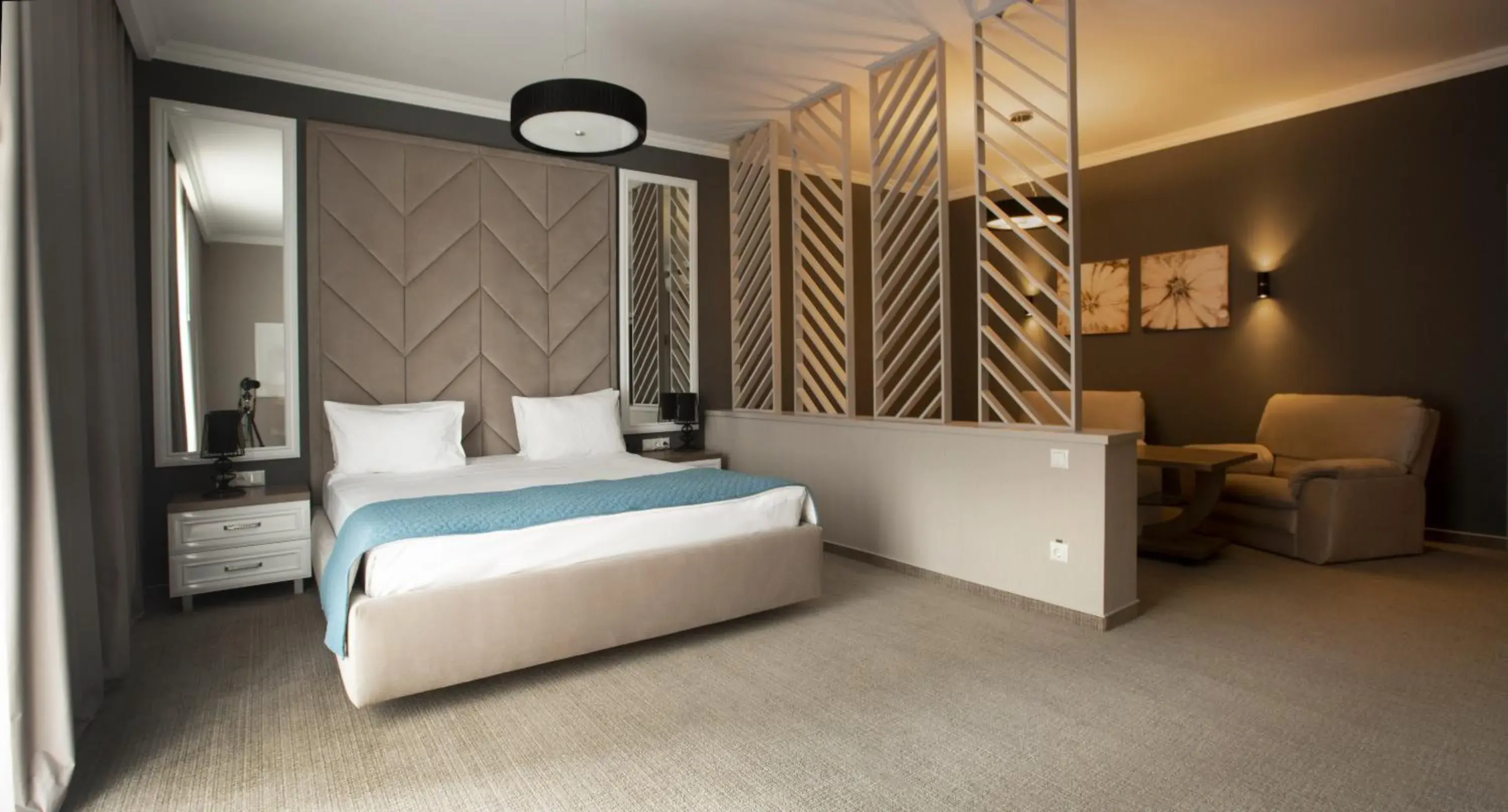 Suite with King Bed and Balcony - Non-Smoking in Flowers Hotel Suite with King Bed and Balcony - Non-Smoking in Flowers Hotel