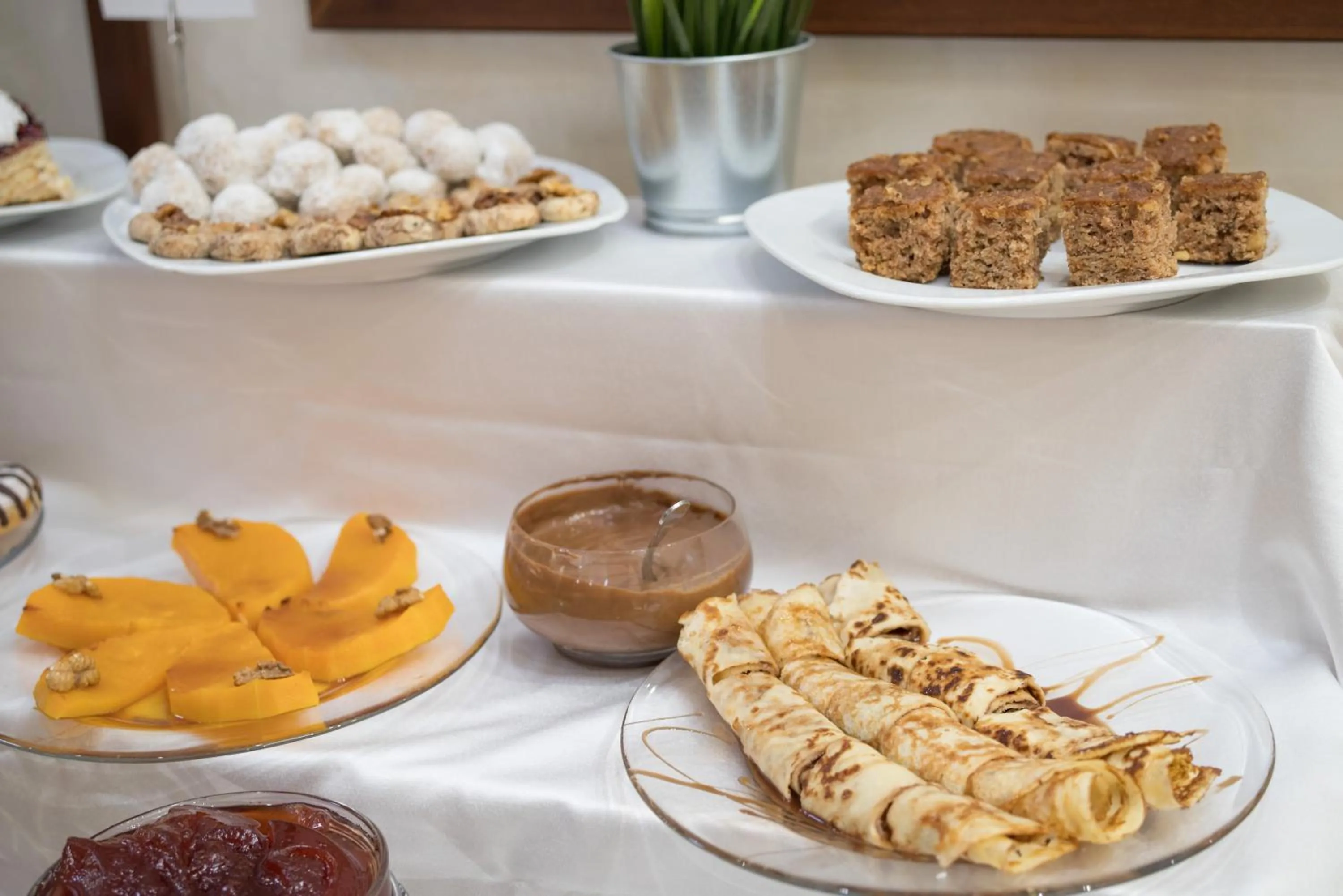 Buffet breakfast in Hotel Downtown