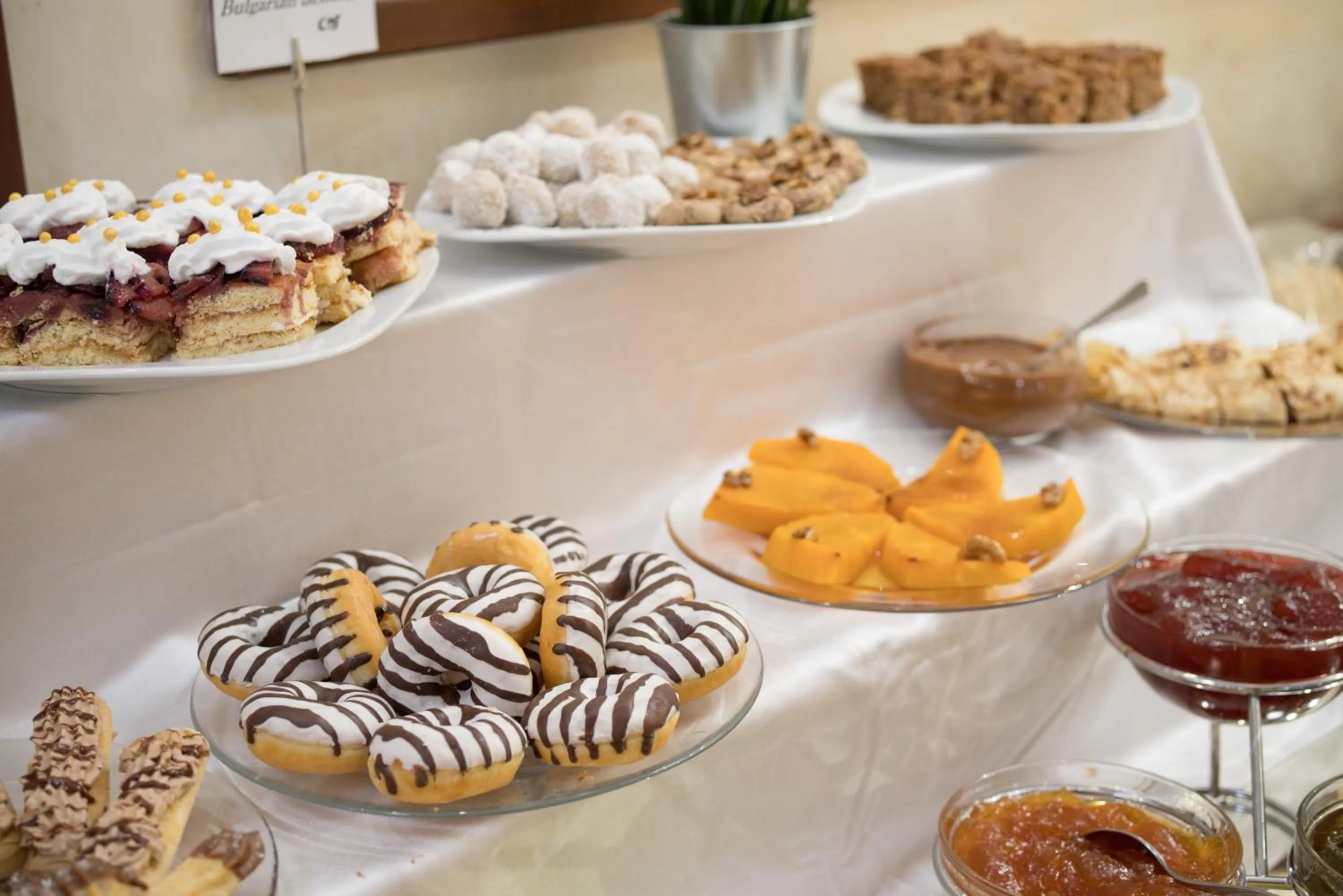 Buffet breakfast in Hotel Downtown