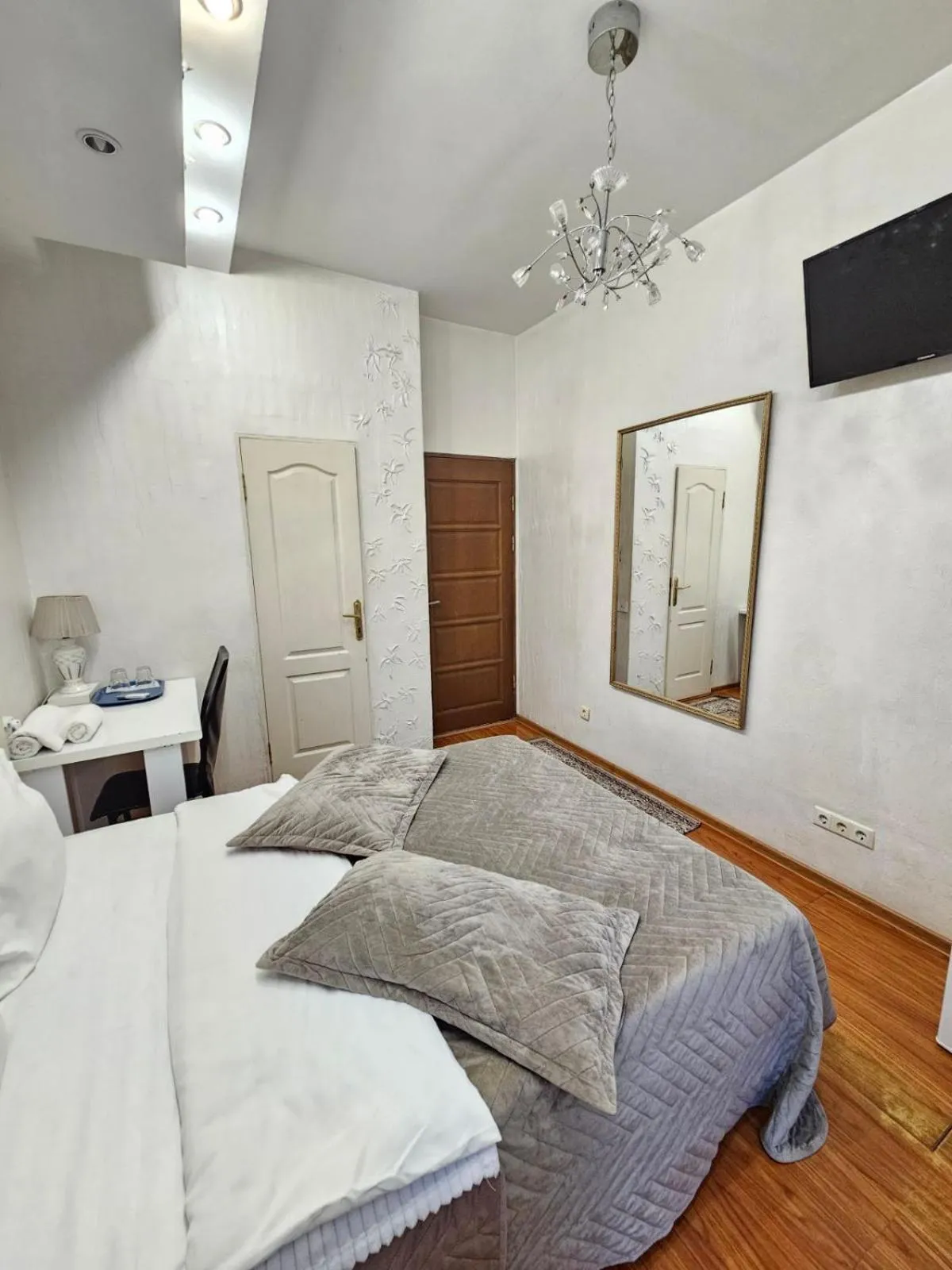 Bed in Bella Donna Hotel